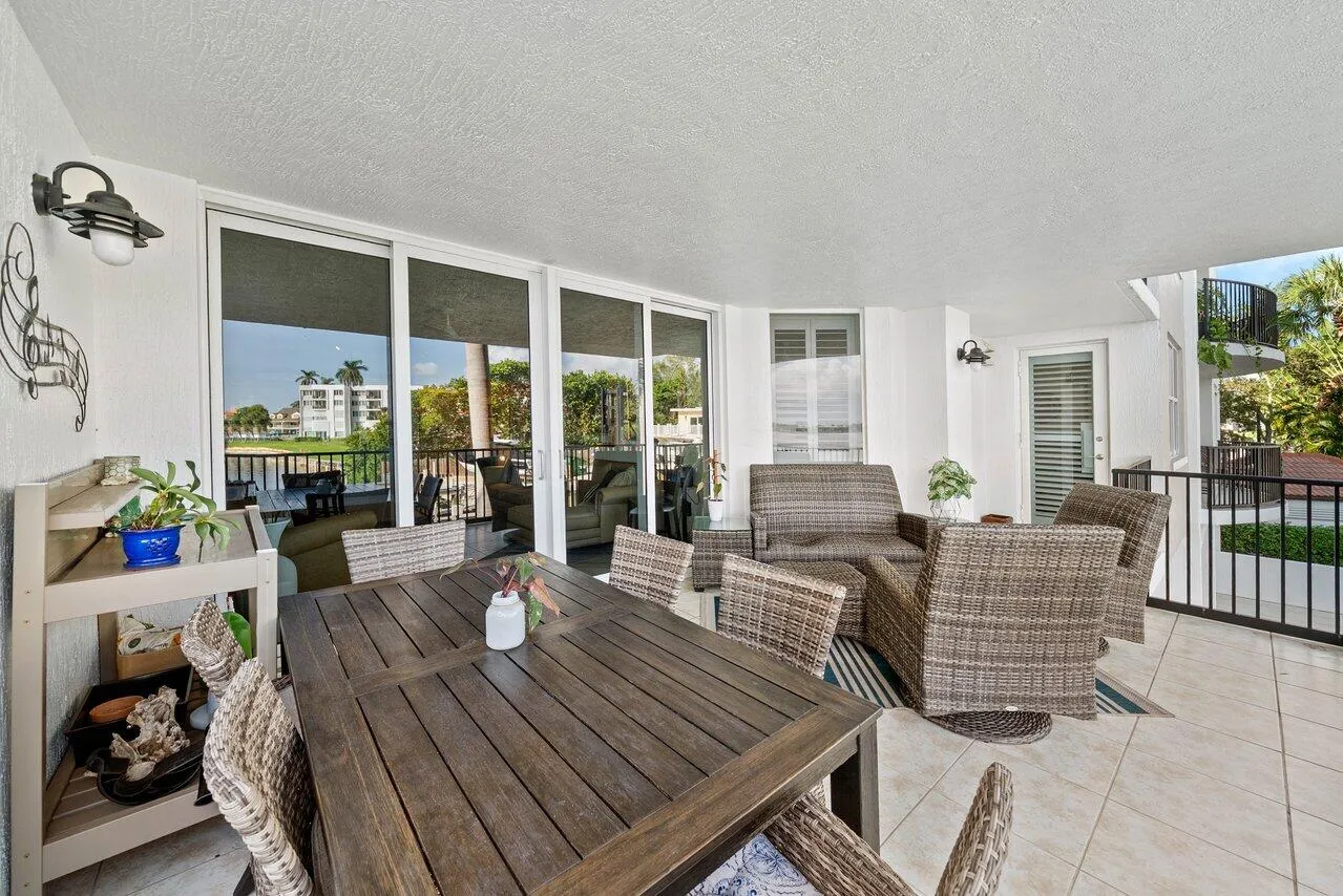 042-2700NFederalHighway-BoyntonBeach-FL-