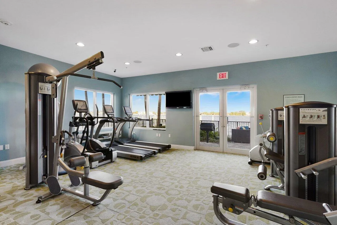 046-2700NFederalHighway-BoyntonBeach-FL-