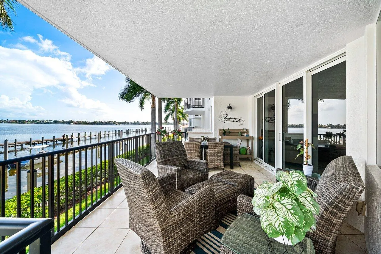 041-2700NFederalHighway-BoyntonBeach-FL-