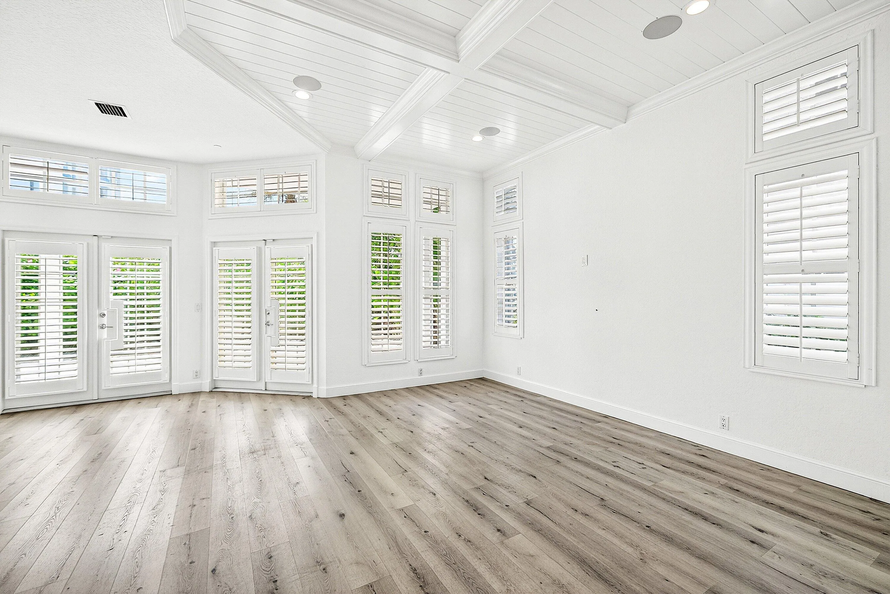 1st floor living area