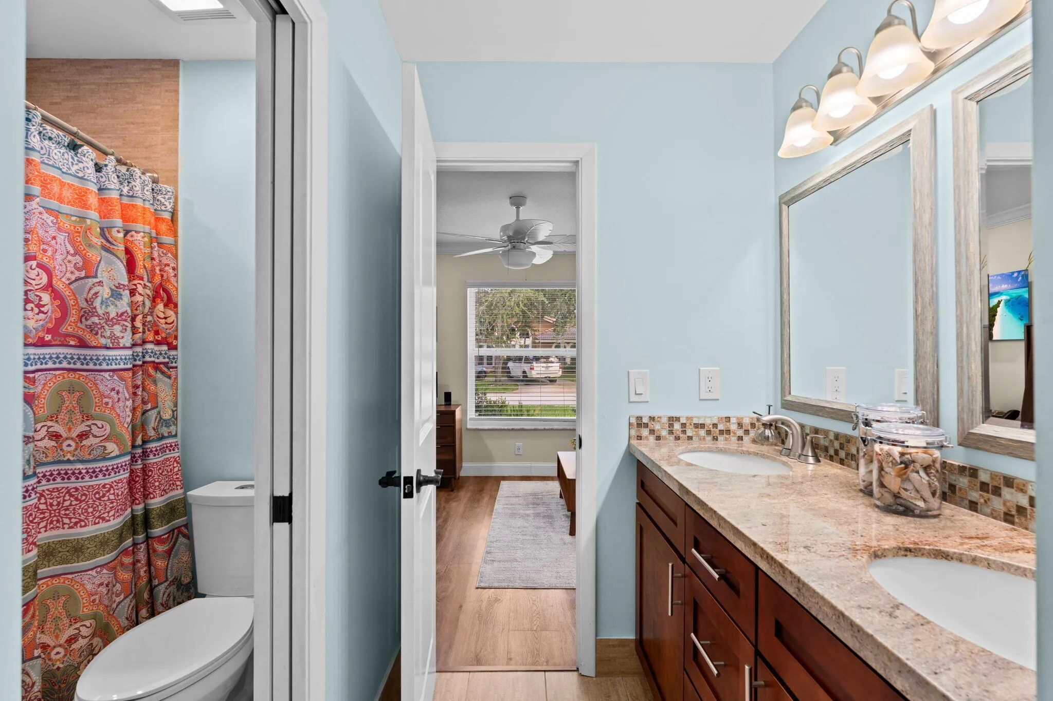 39-web-or-mls-A7408259