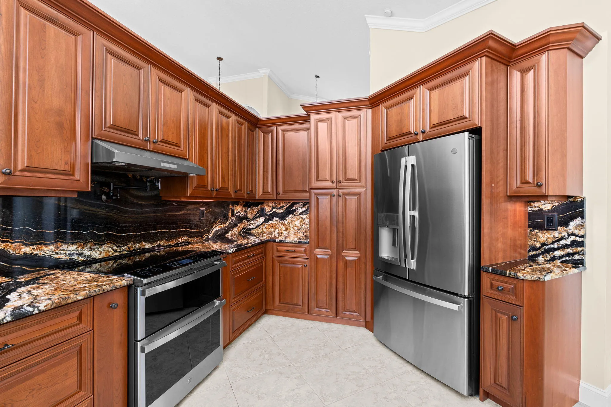 23-web-or-mls-A7408365