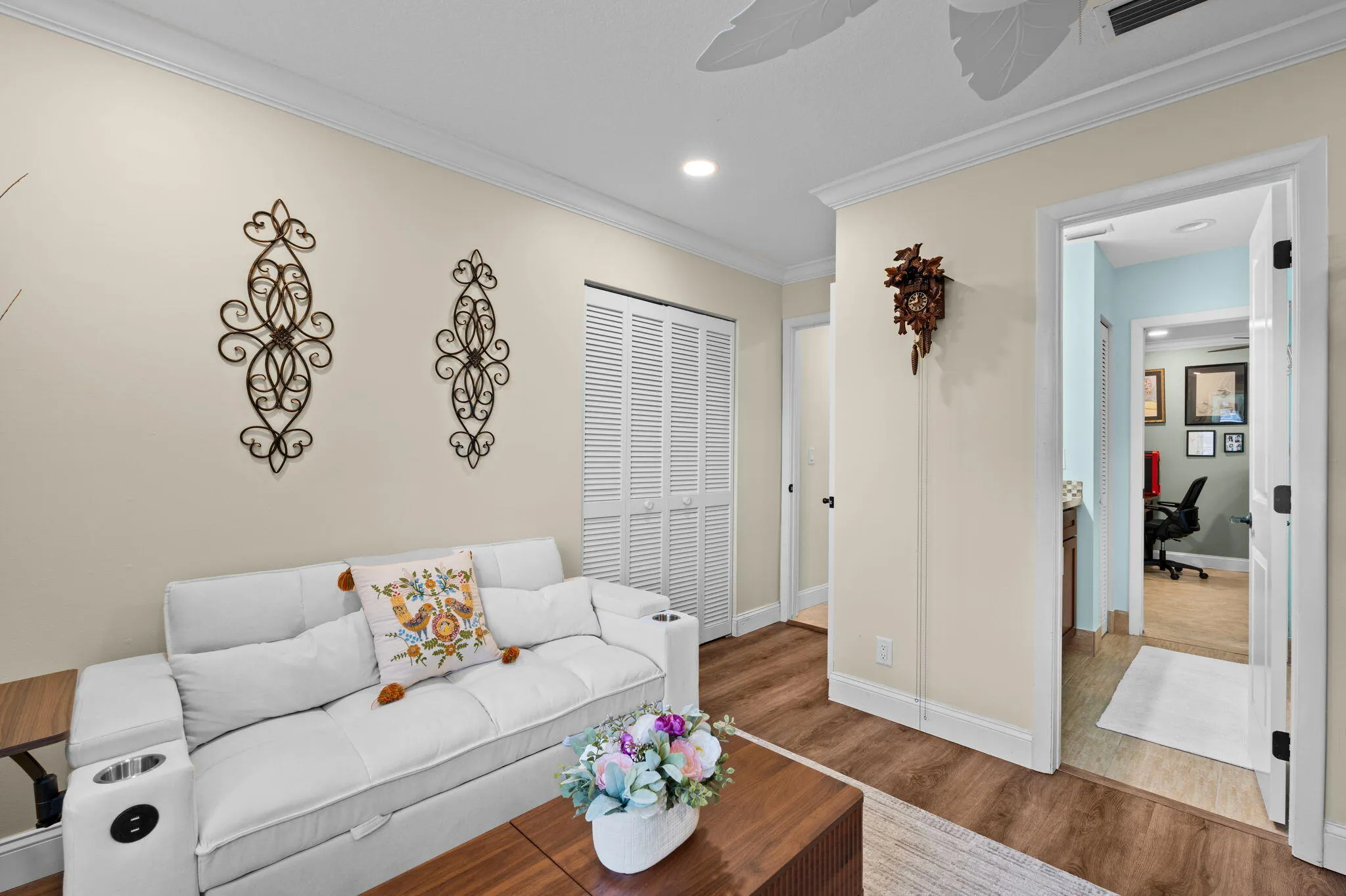 43-web-or-mls-A7408271