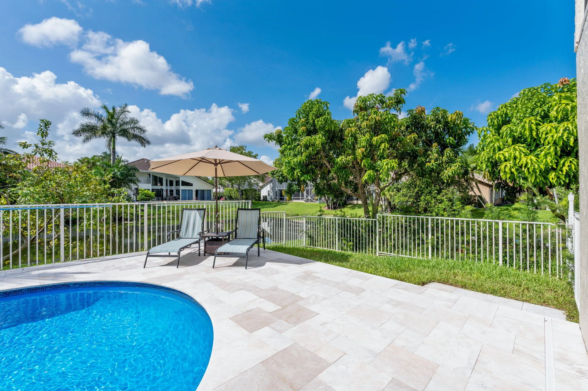 55-web-or-mls-A7408295