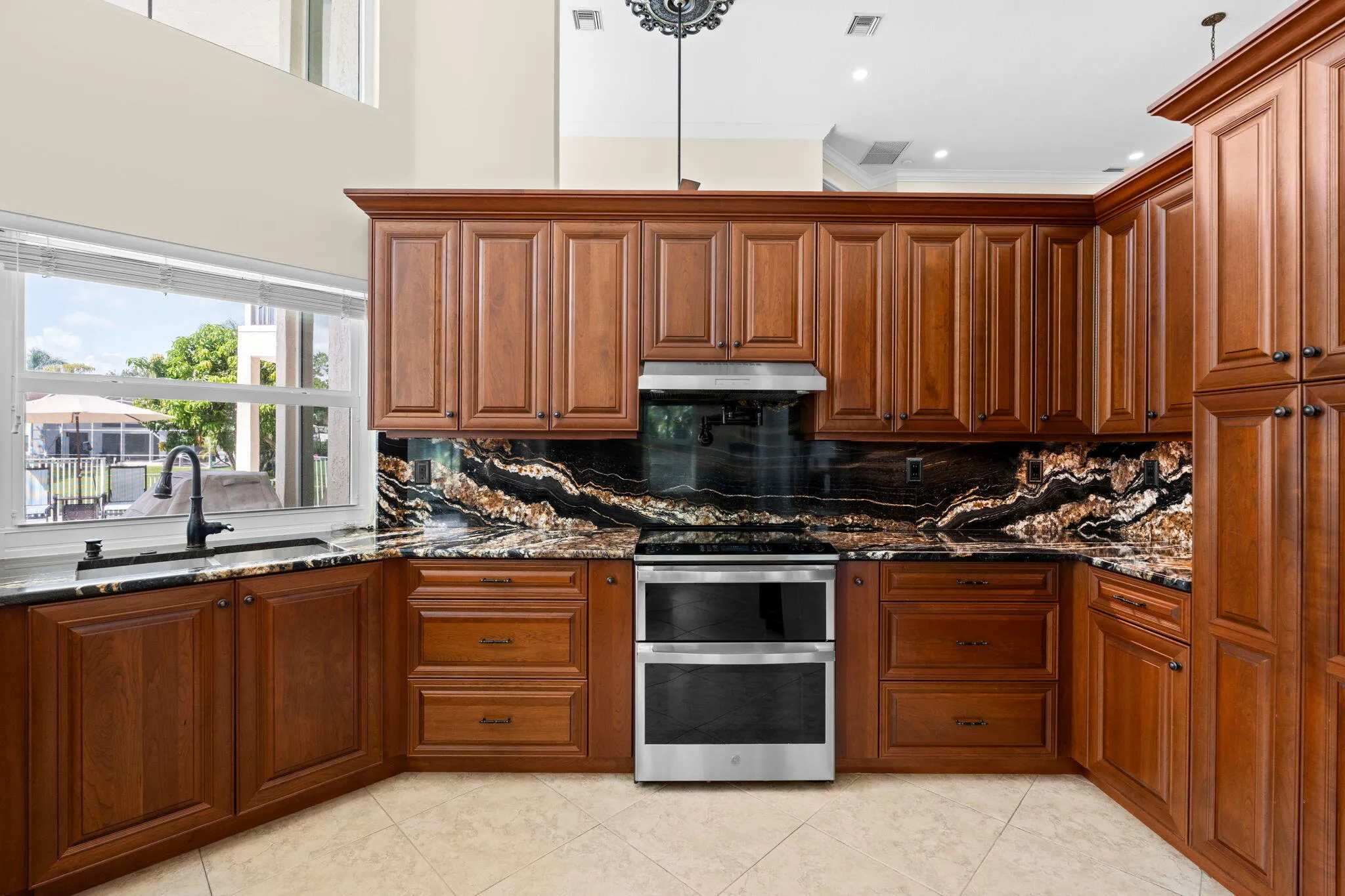 21-web-or-mls-A7408359