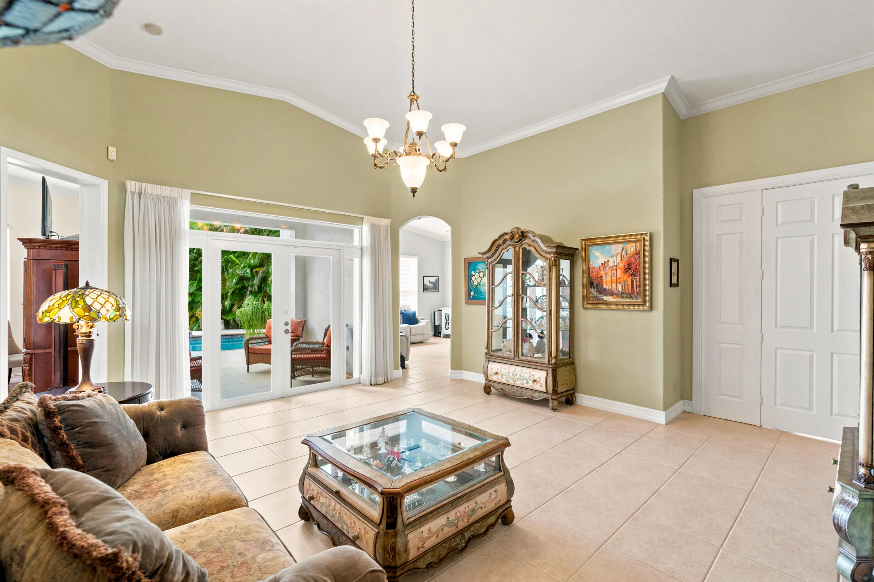 High ceilings and generous proportions give the living area an open, airy feel.