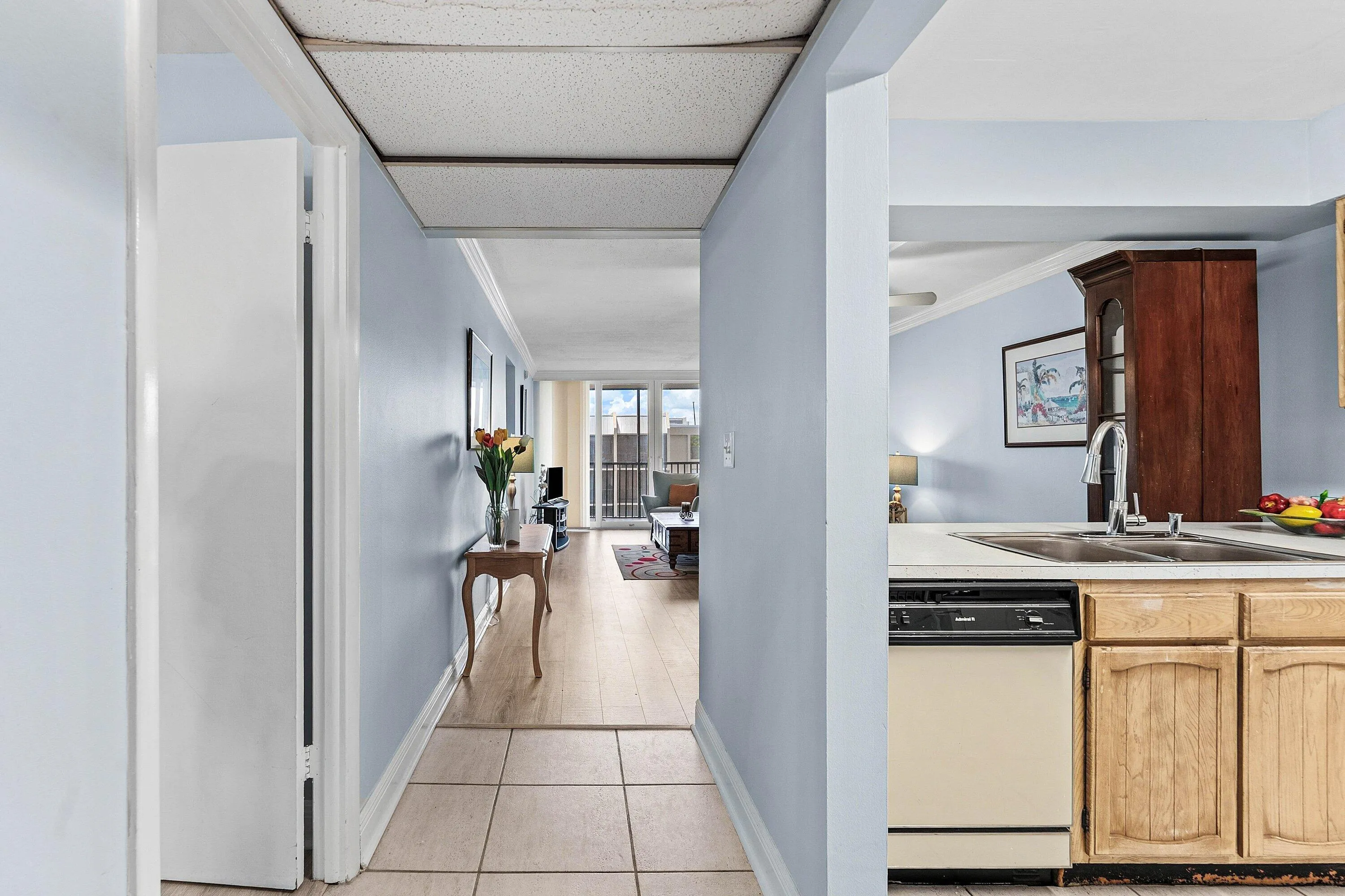 004-8RoyalPalmWay-604-BocaRaton-FL-33432