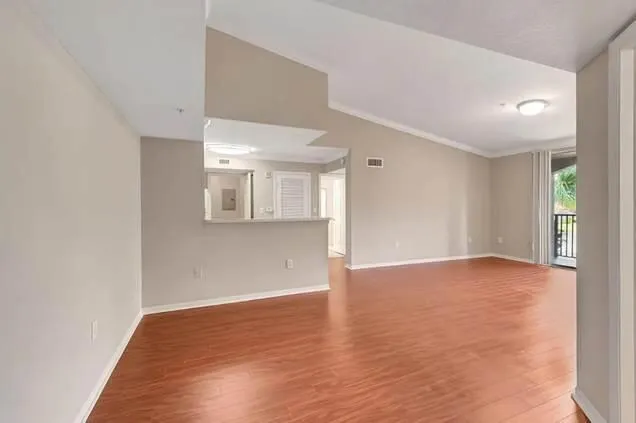 15155 Michelangelo Boulevard 306