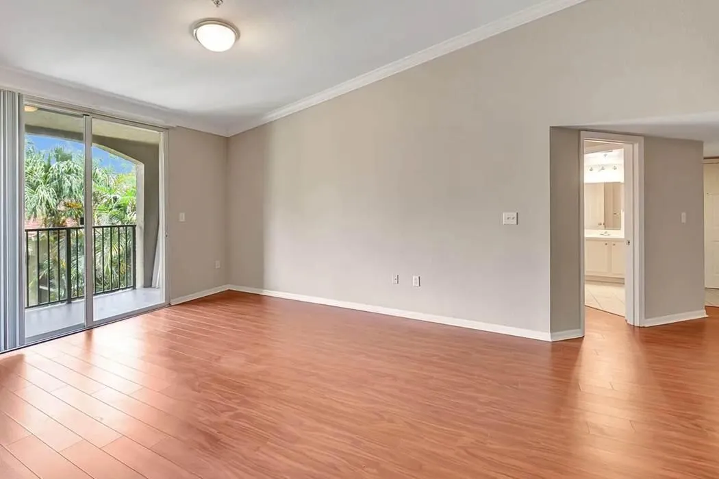 15155 Michelangelo Boulevard 306