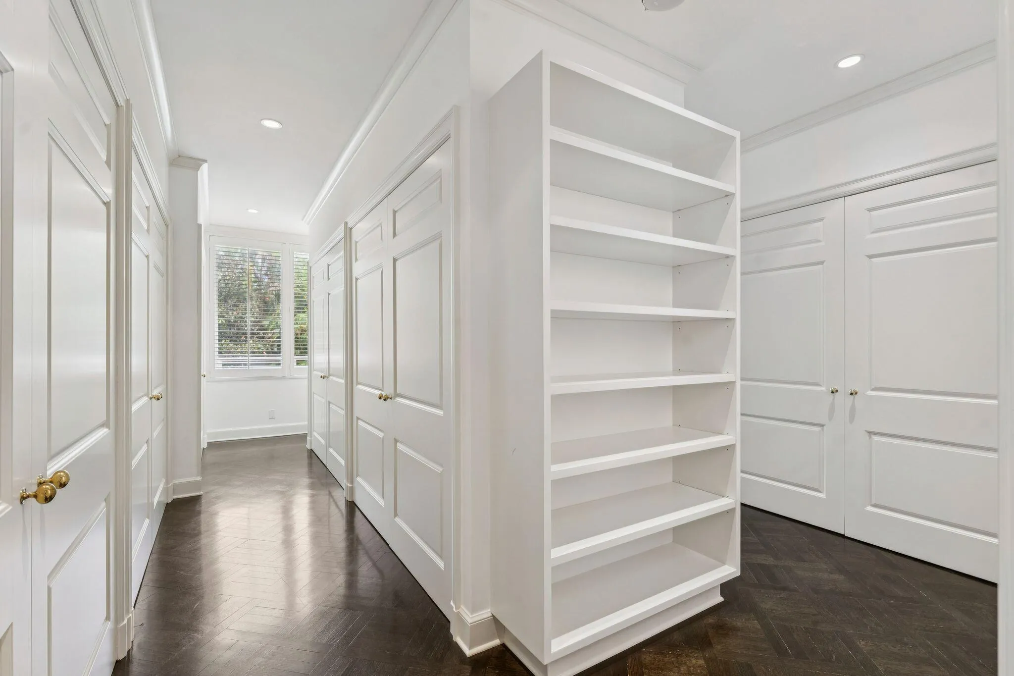 Guest bedroom #3 or dressing room/closet