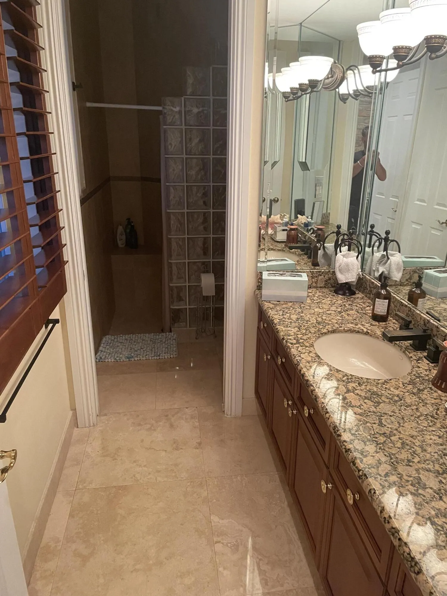 Full Guest Bath