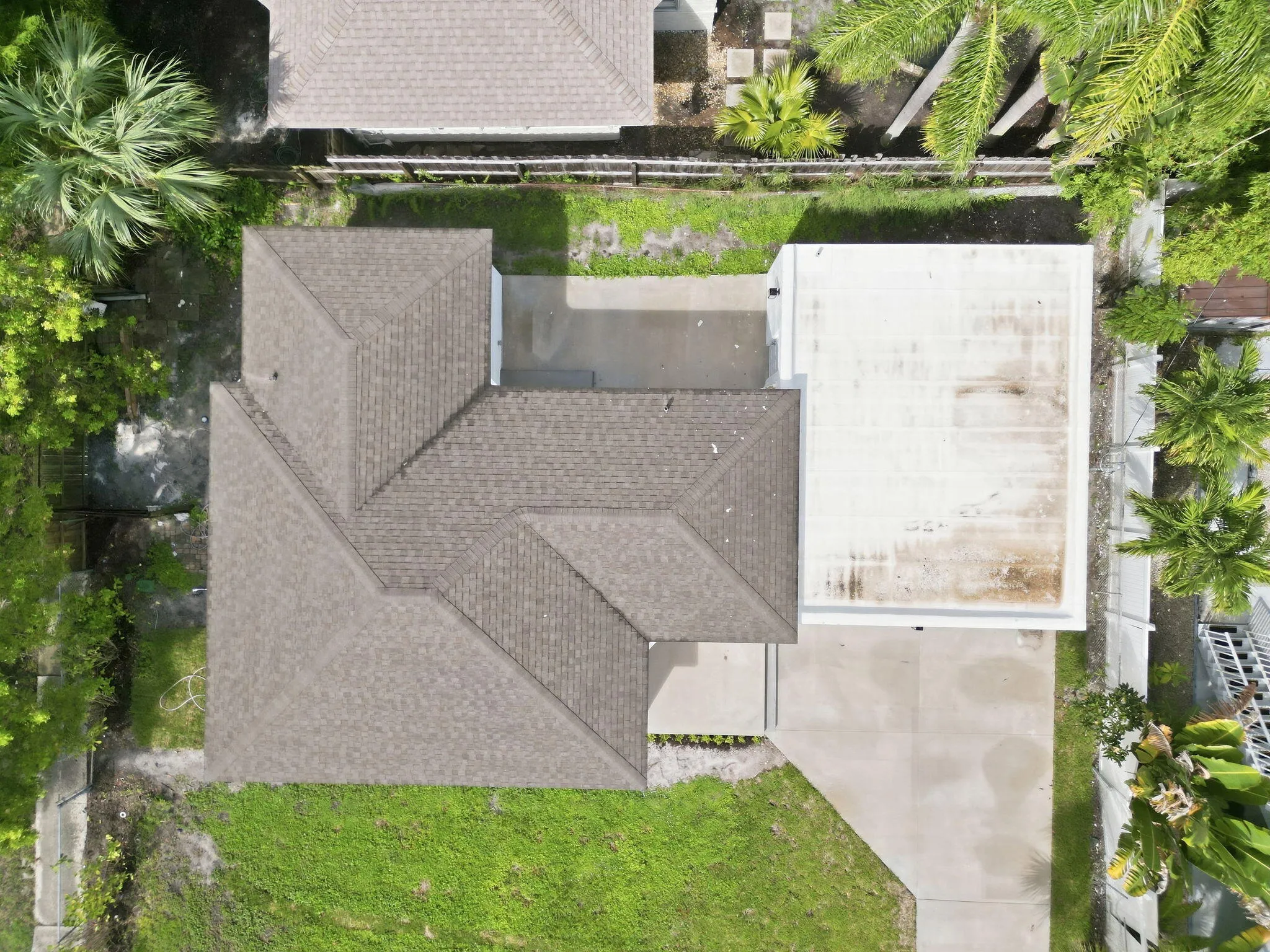 55-web-or-mls-5203_N_Flagler_Dr_Drone_08