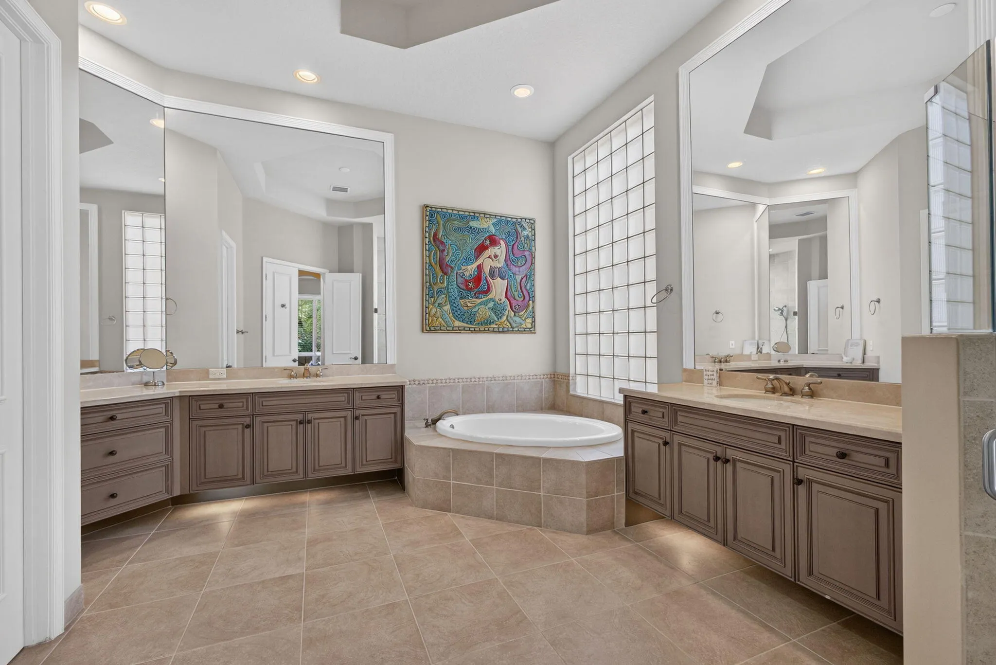 Property photo 81