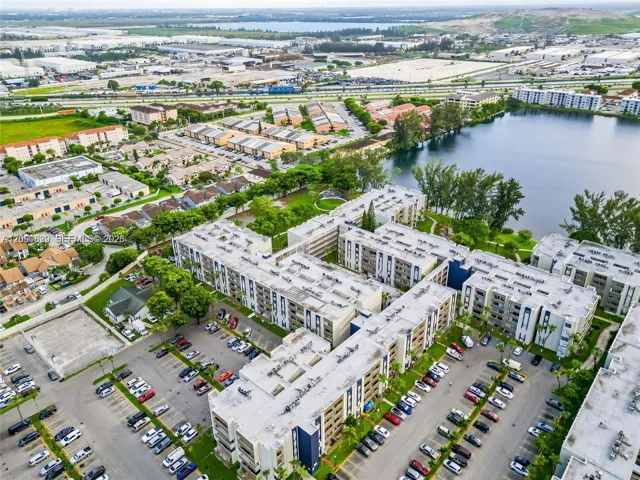 Photo 30