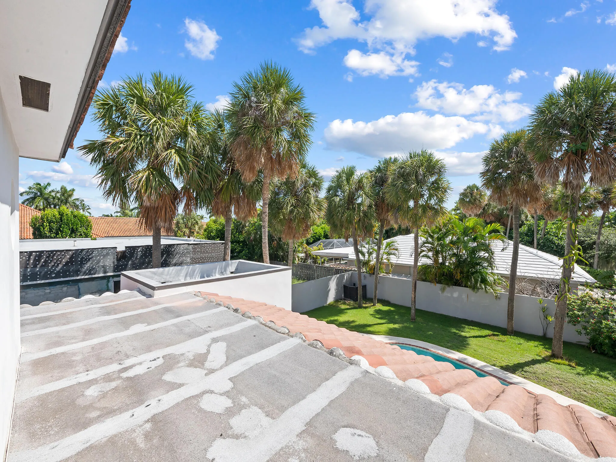 Potential Roof Top Terrace off the Owner Bedroom. Access already exists