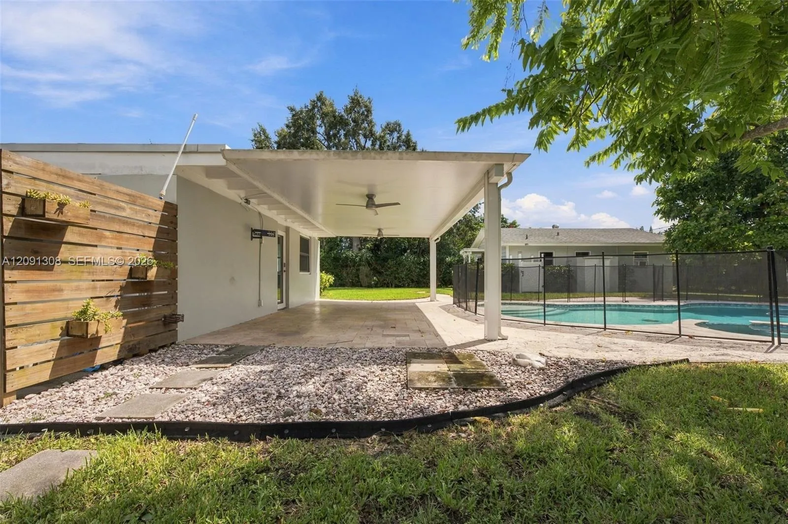 Property photo 40