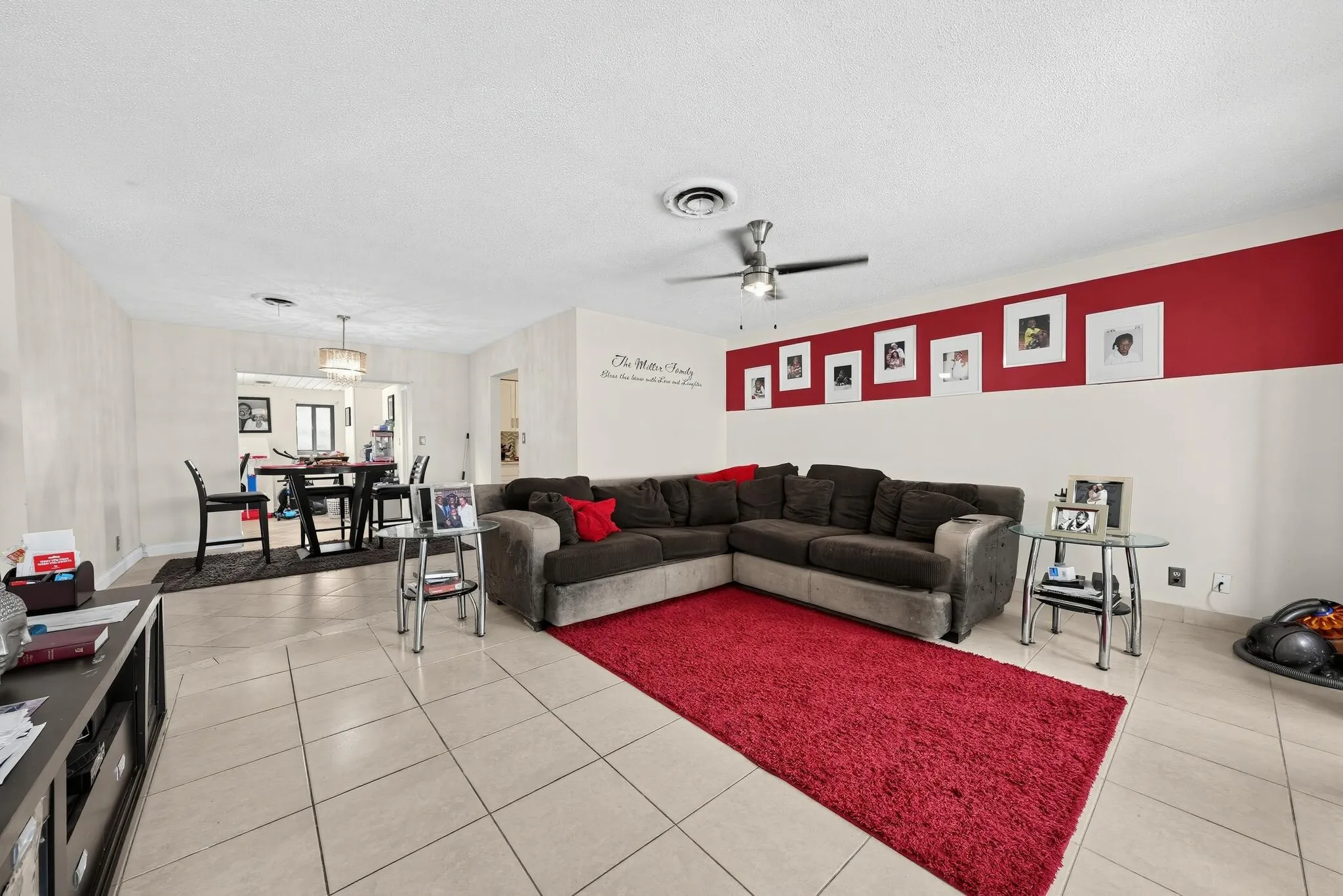 12_761_NW_65th_Ave-Living_room-6776