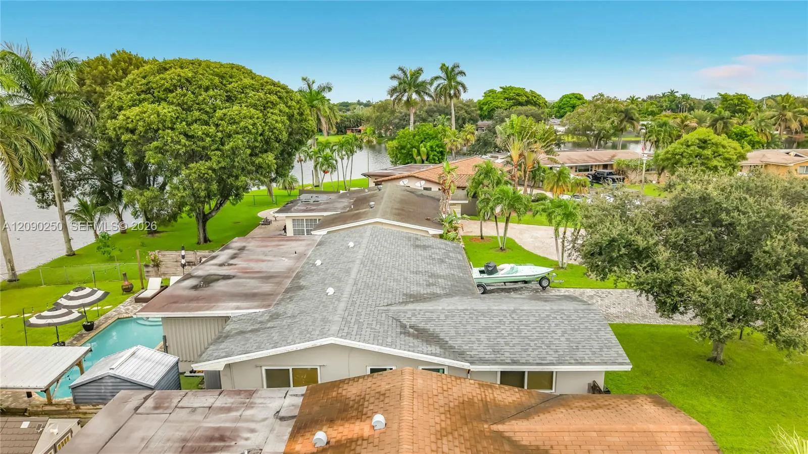 Photo 51