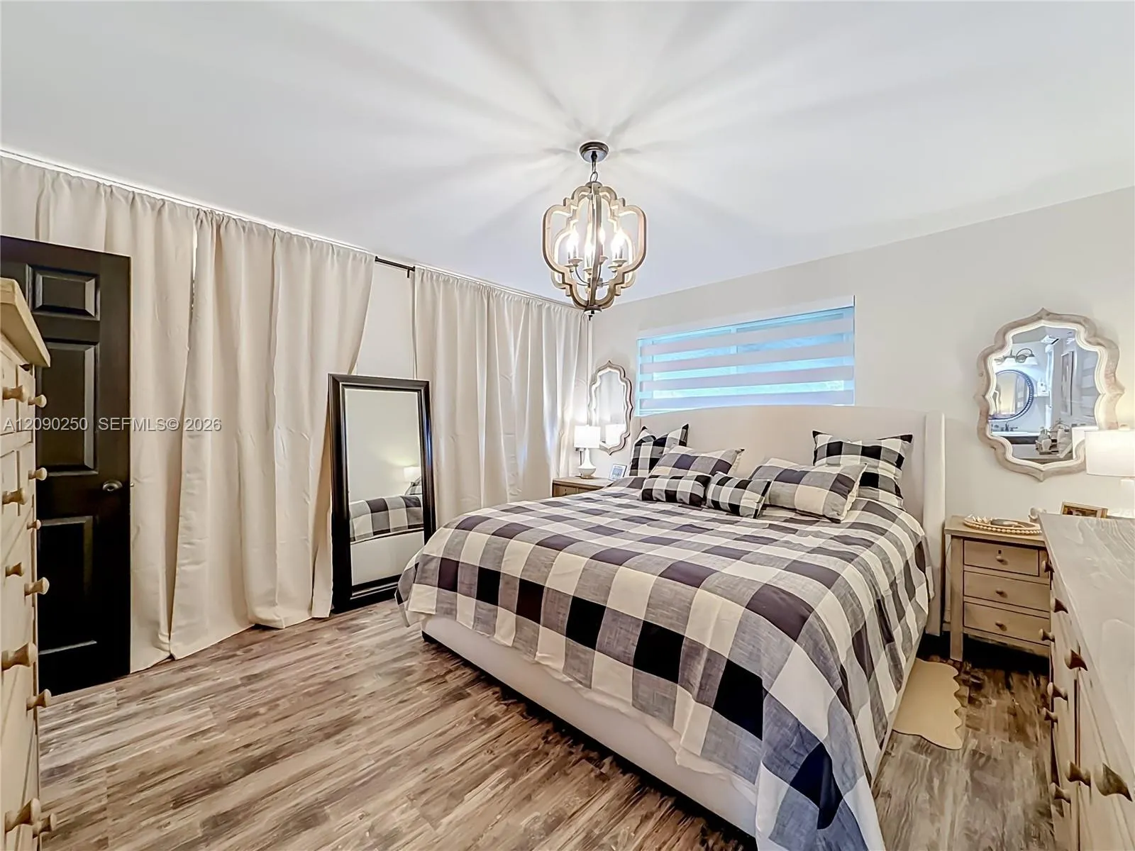 Photo 35