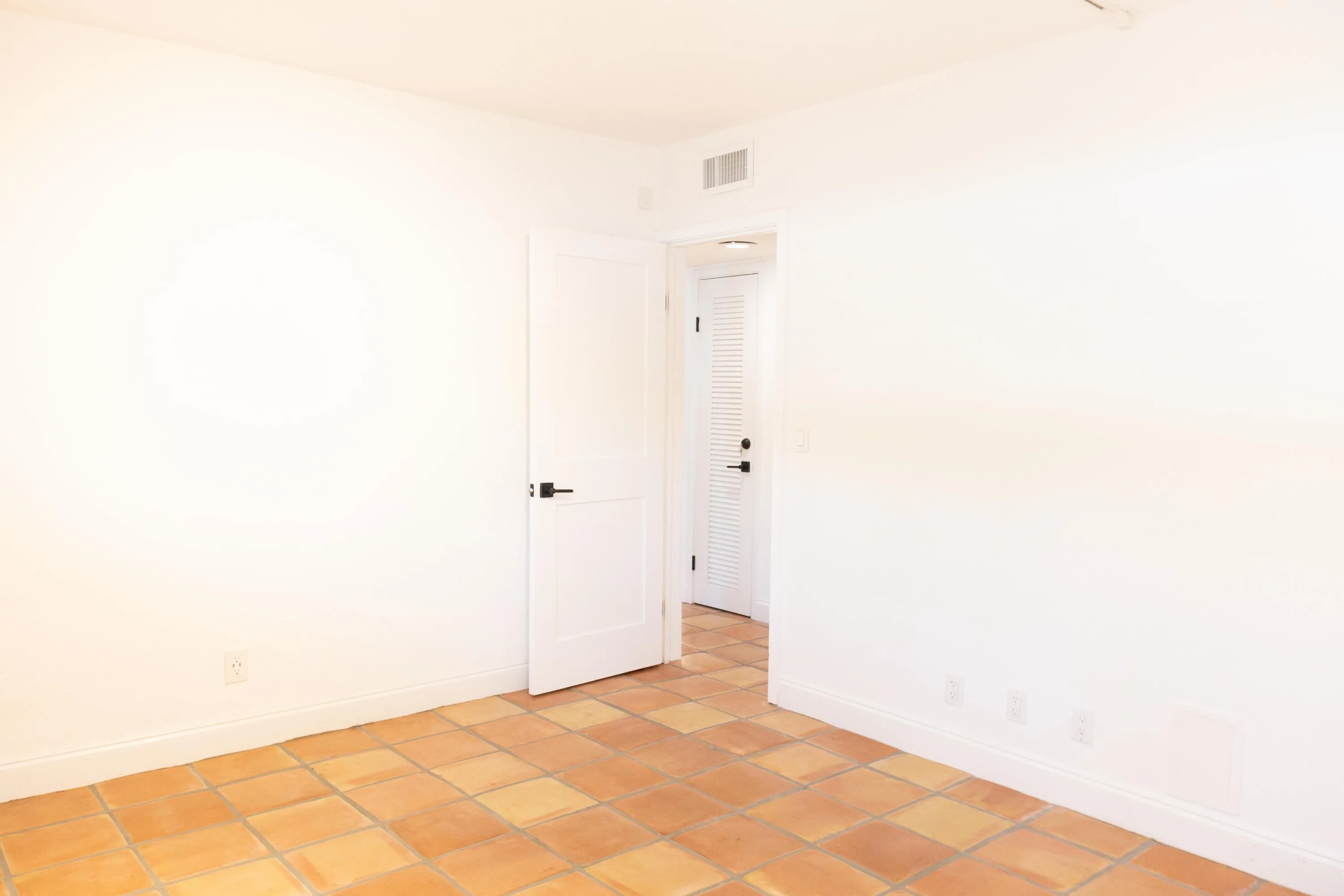 139 Sunrise Ave., 107