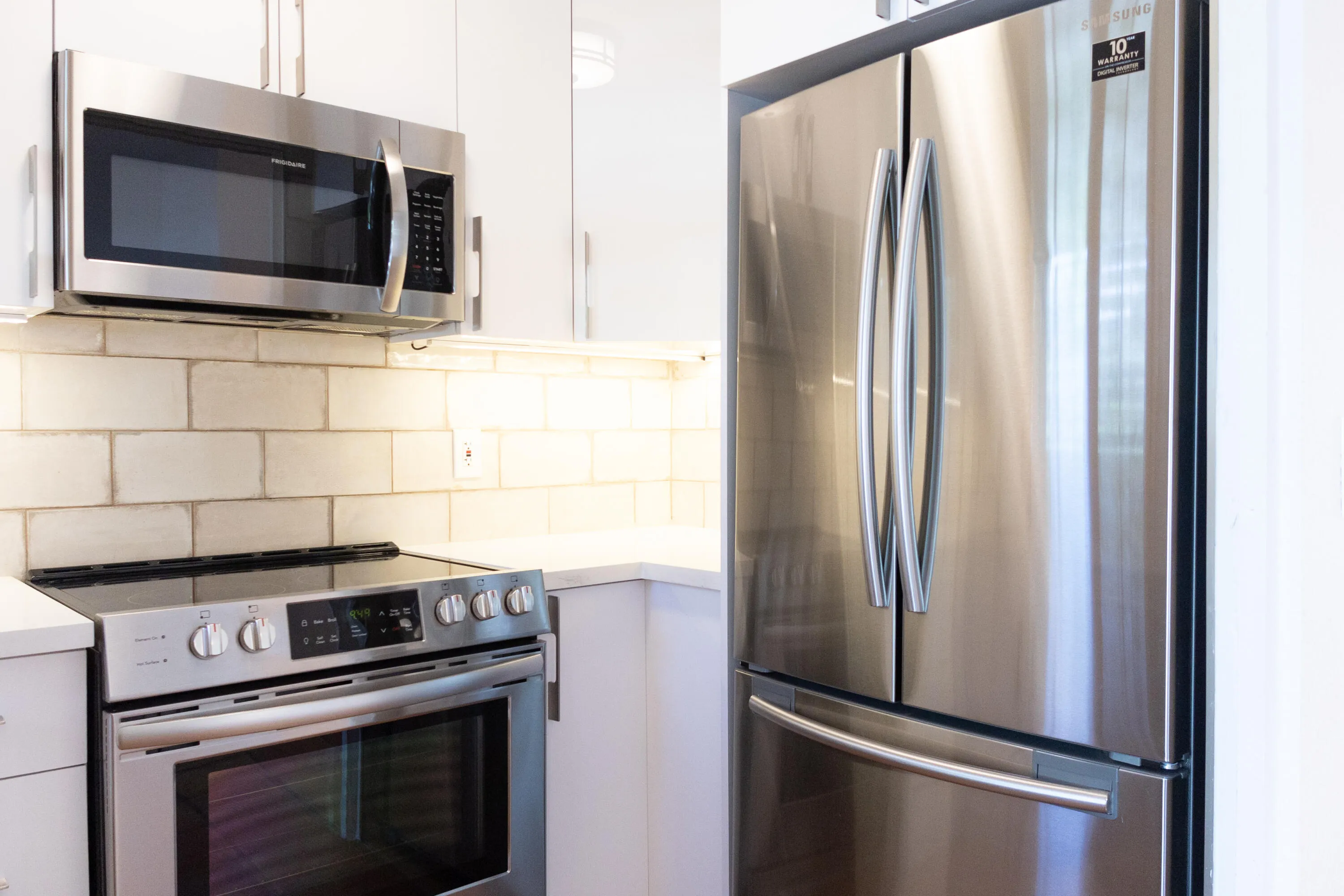 139 Sunrise Ave., 107