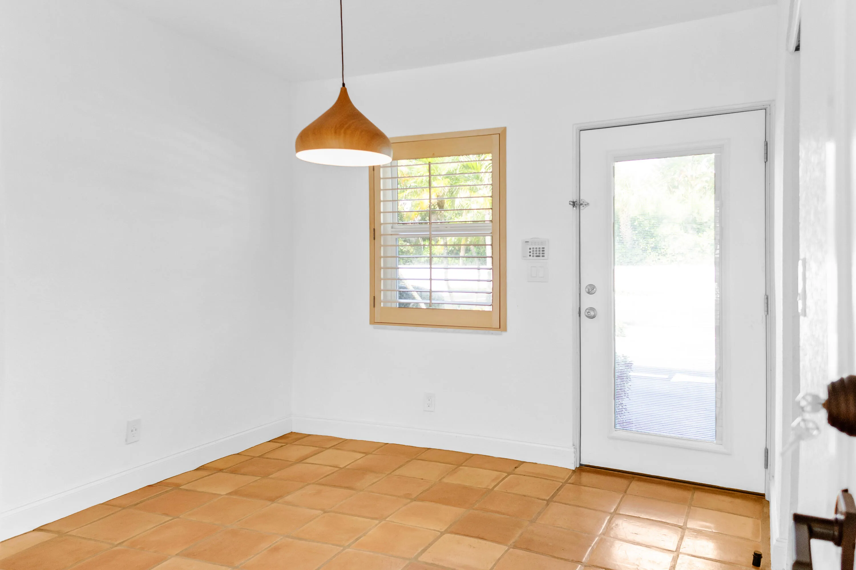 139 Sunrise Ave., 107