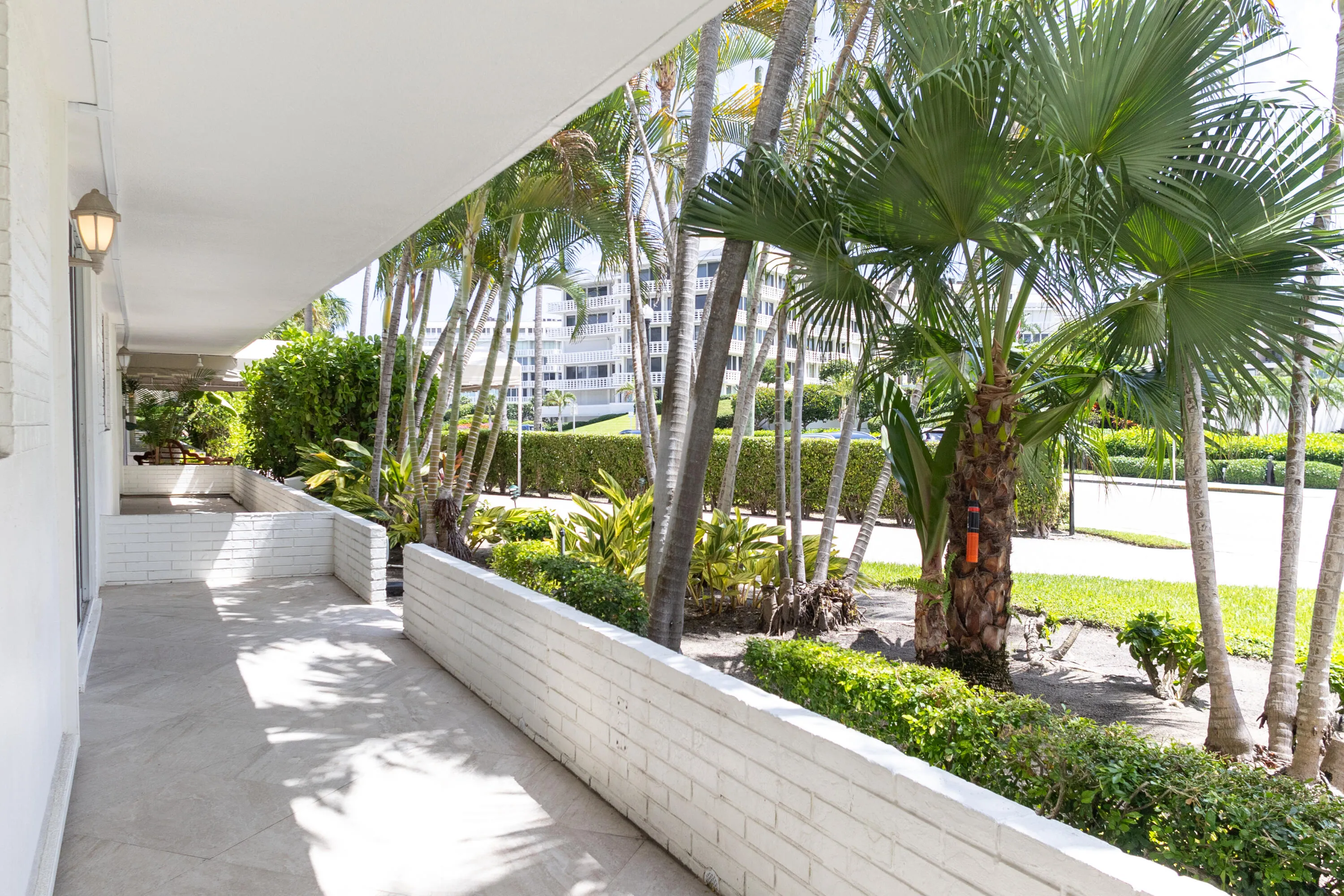 139 Sunrise Ave., 107