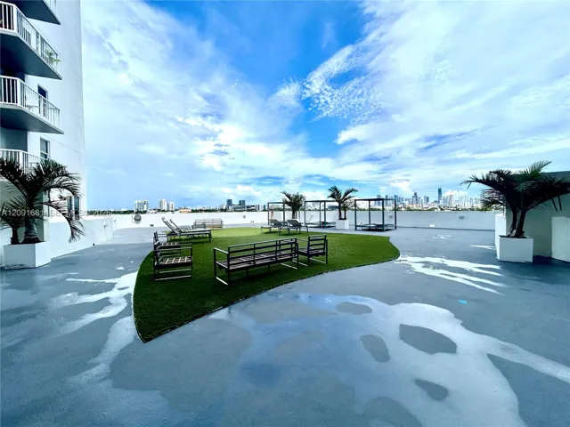 Photo 40