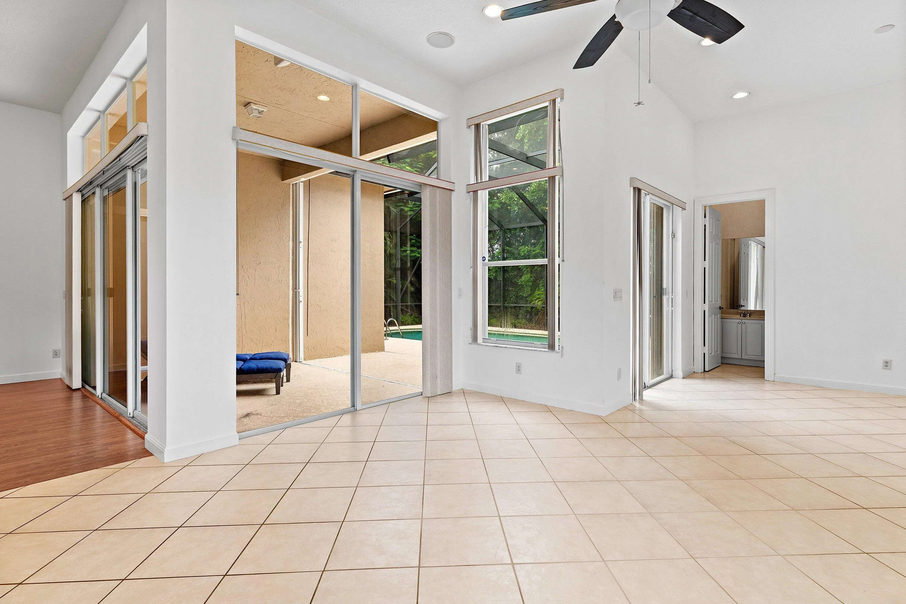 011-6856HoultonCircle-LakeWorth-FL-33467