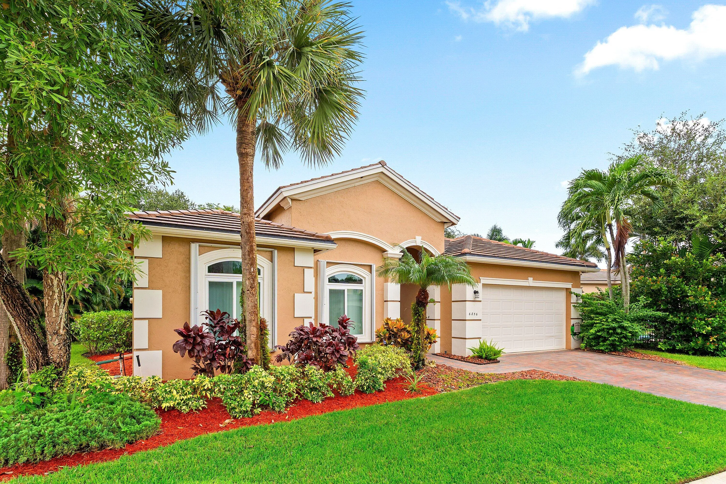 003-6856HoultonCircle-LakeWorth-FL-33467