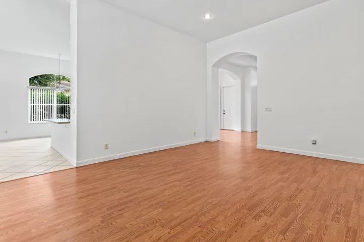 006-6856HoultonCircle-LakeWorth-FL-33467