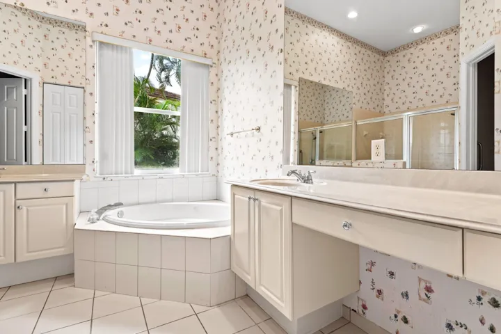 027-6856HoultonCircle-LakeWorth-FL-33467