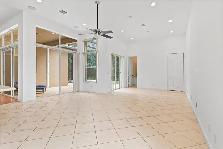 010-6856HoultonCircle-LakeWorth-FL-33467