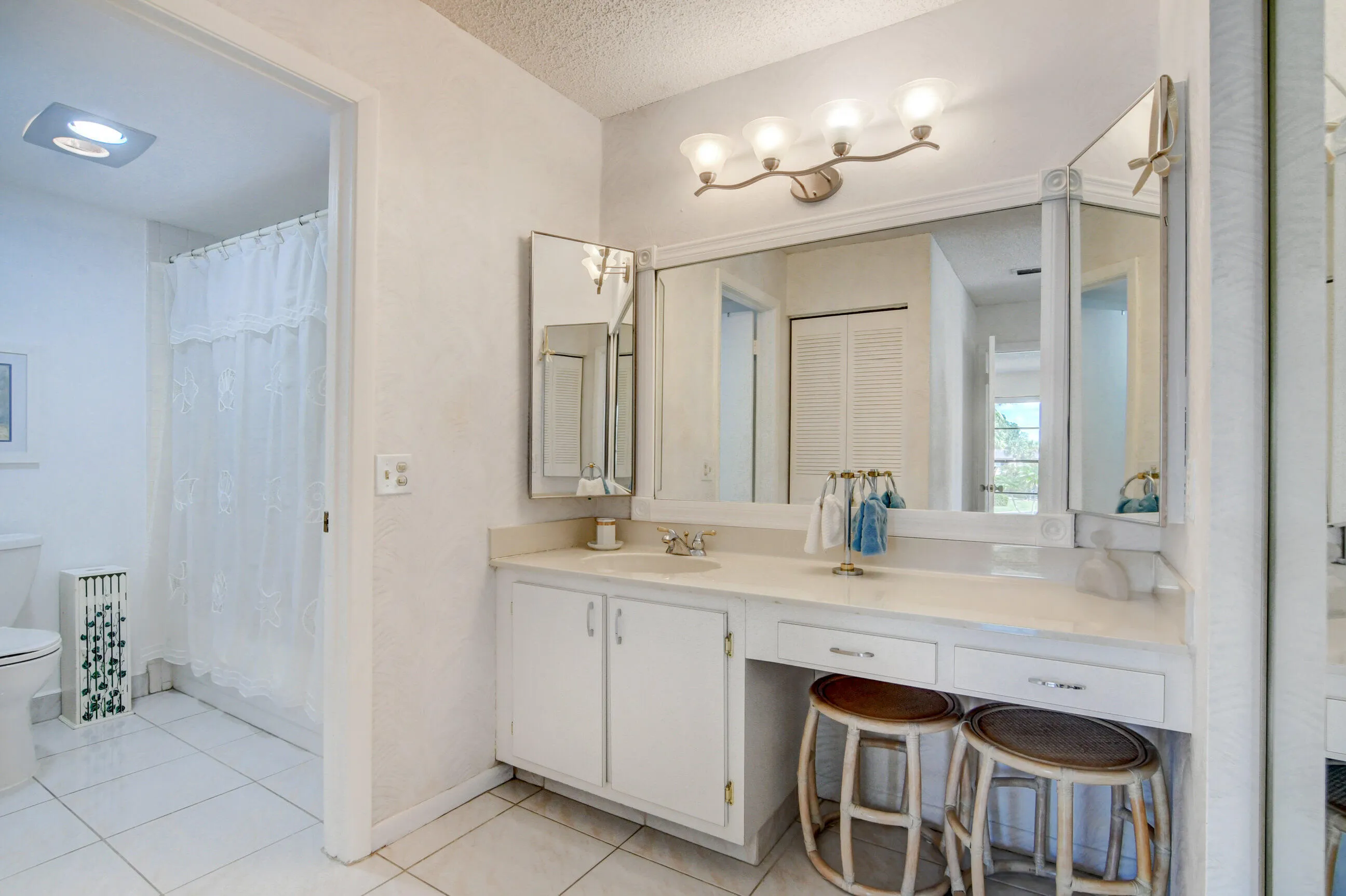Ensuite