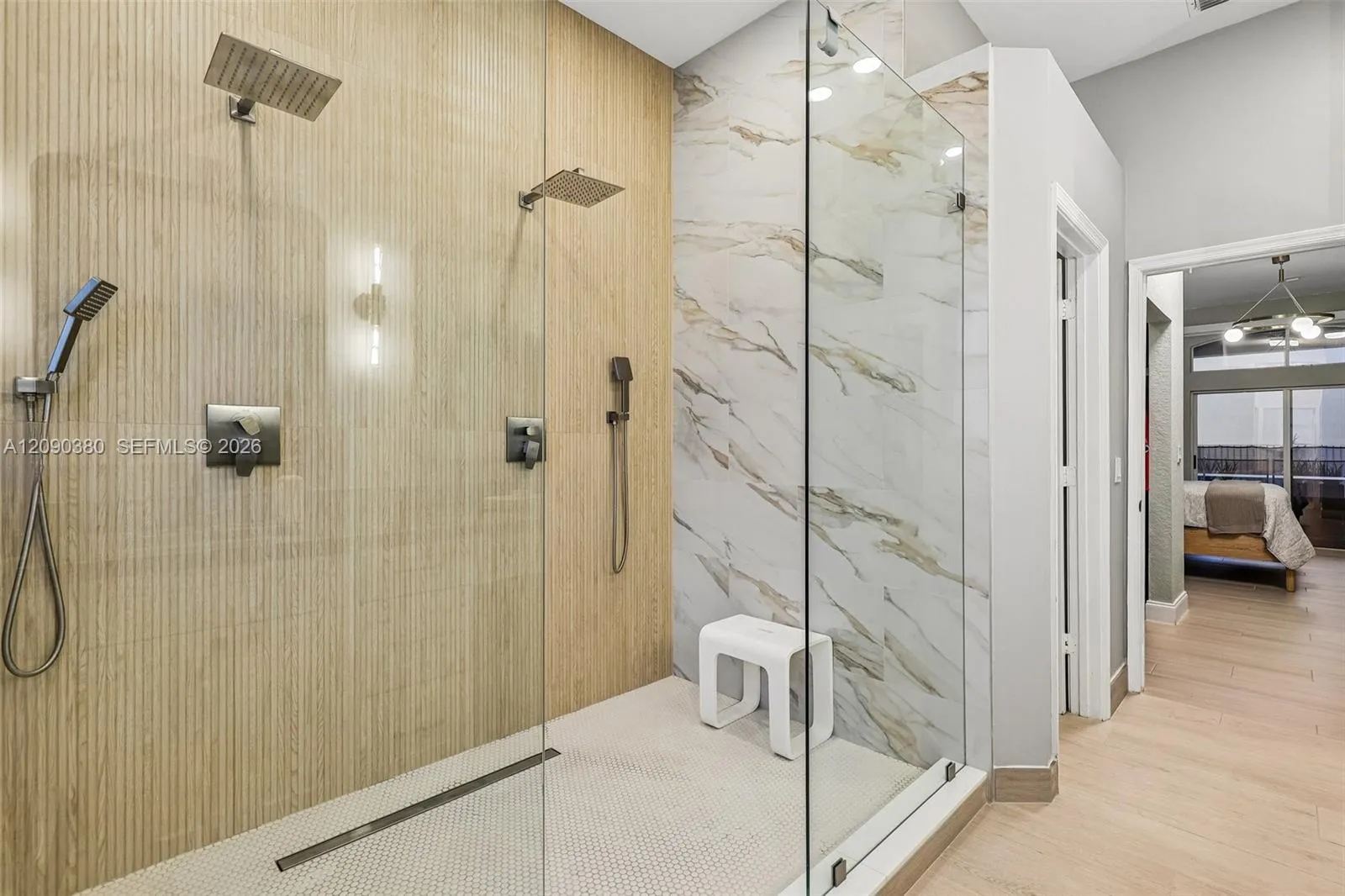 Multiple showerheads