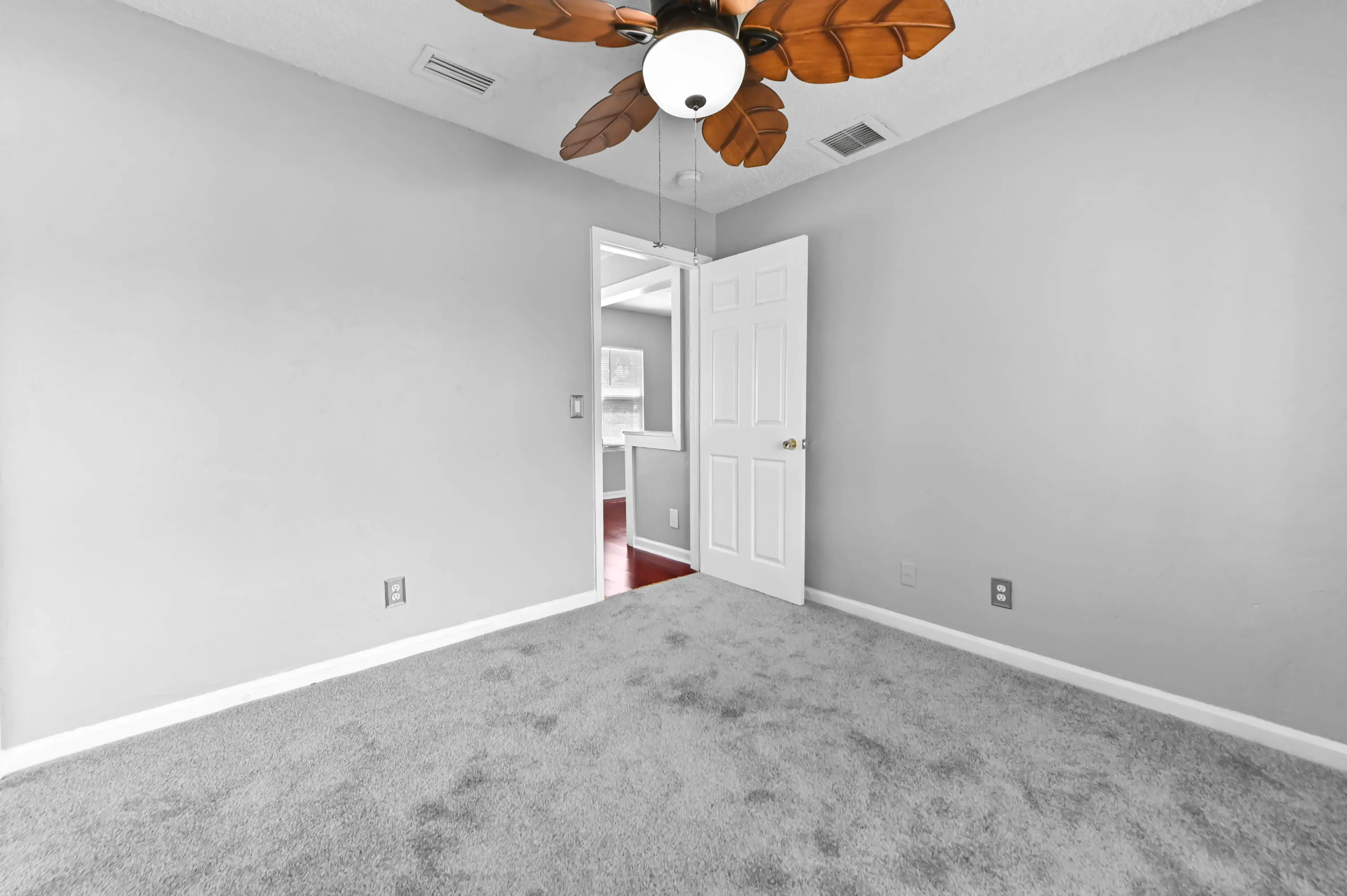19 bedroom 02