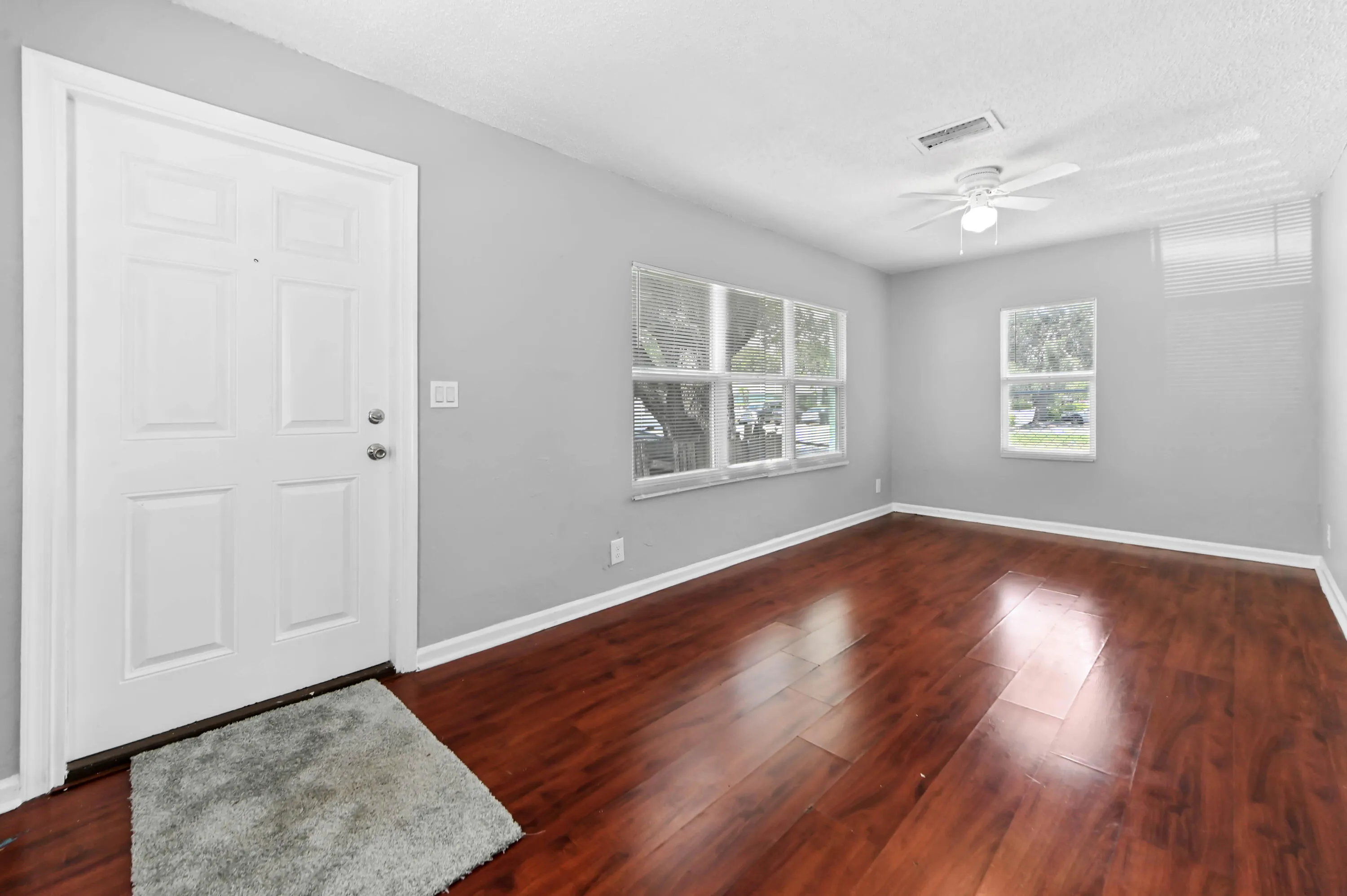 05 living room 02