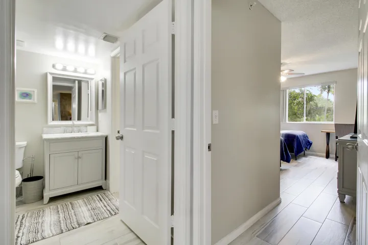House 4 -7