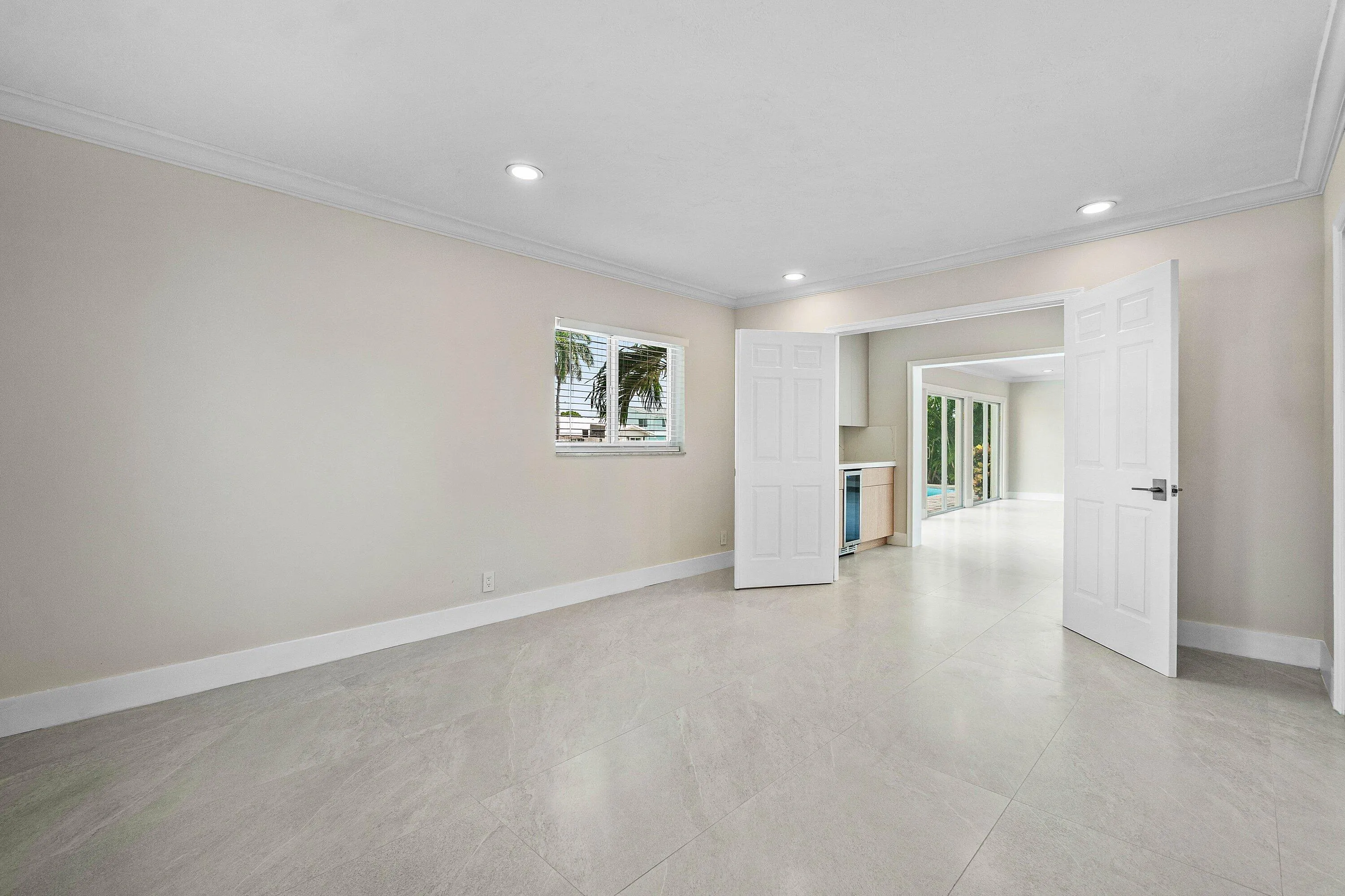 028-1525Southeast6thStreet-DeerfieldBeac