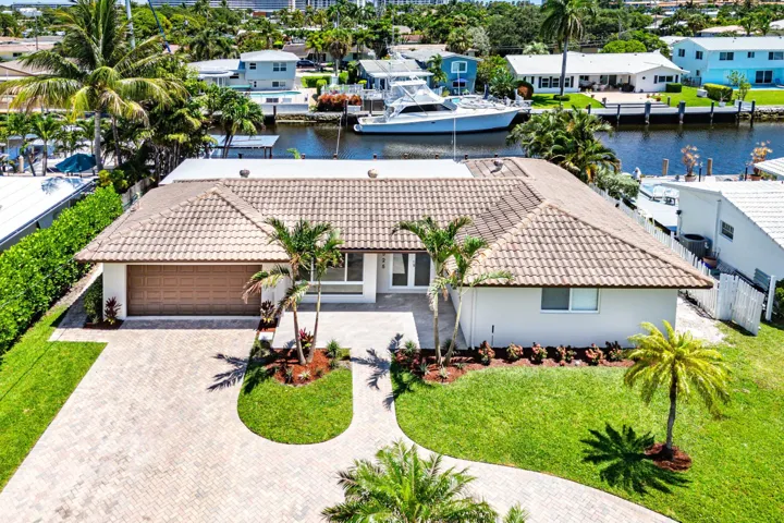 043-1525Southeast6thStreet-DeerfieldBeac