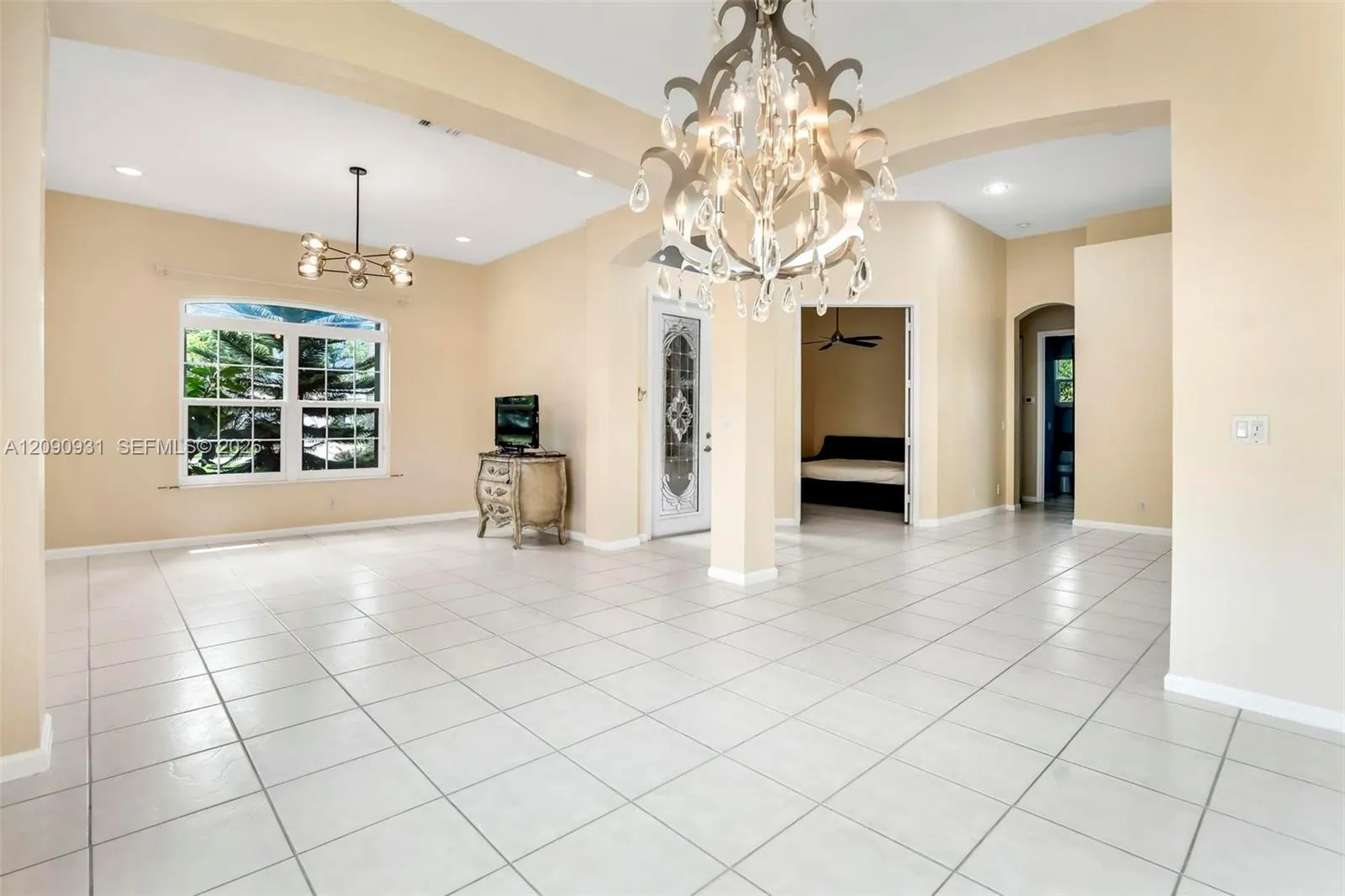 Dining Room/Living Room