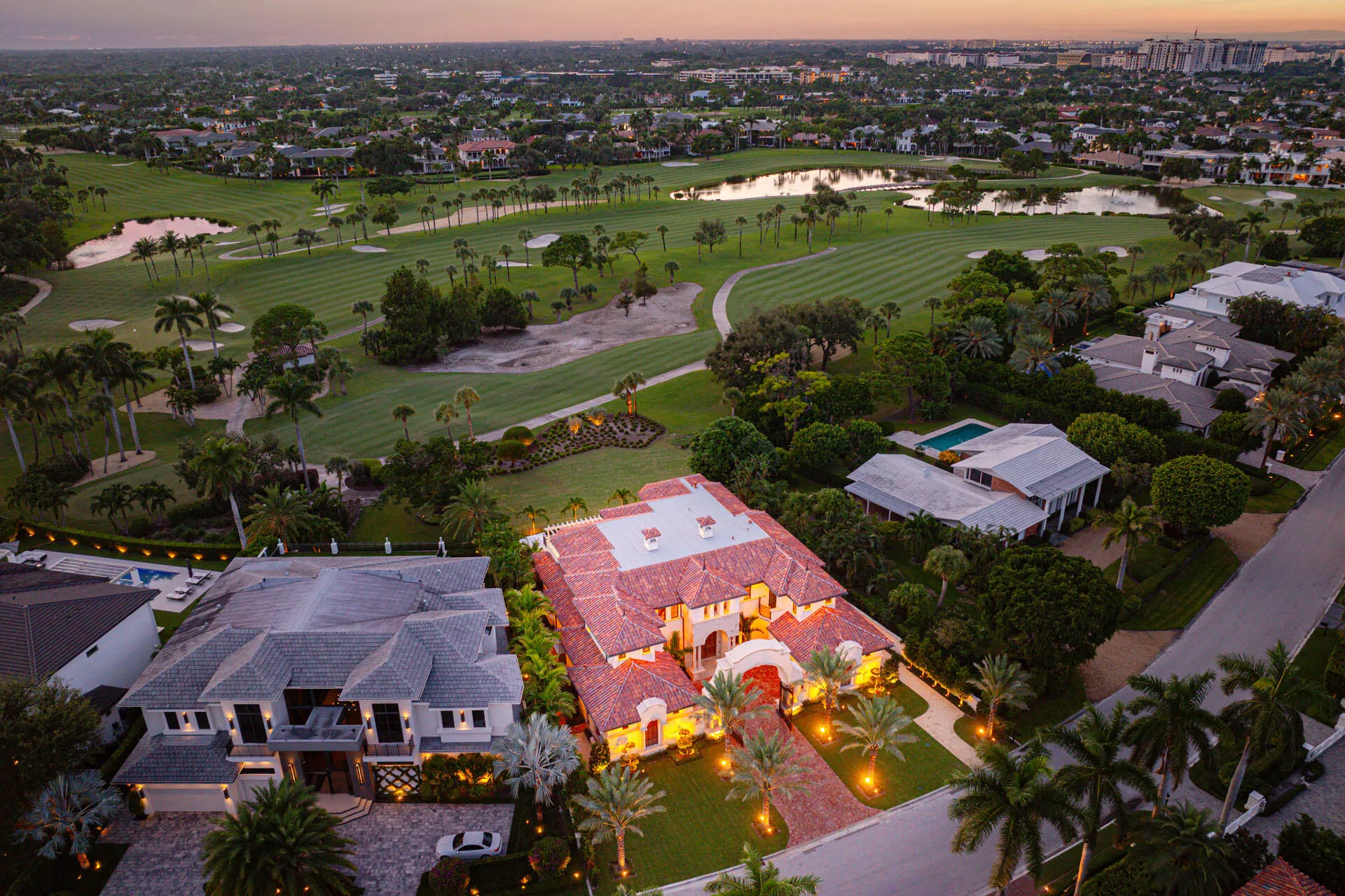 2055_Royal_Palm_Way_Dusk_20