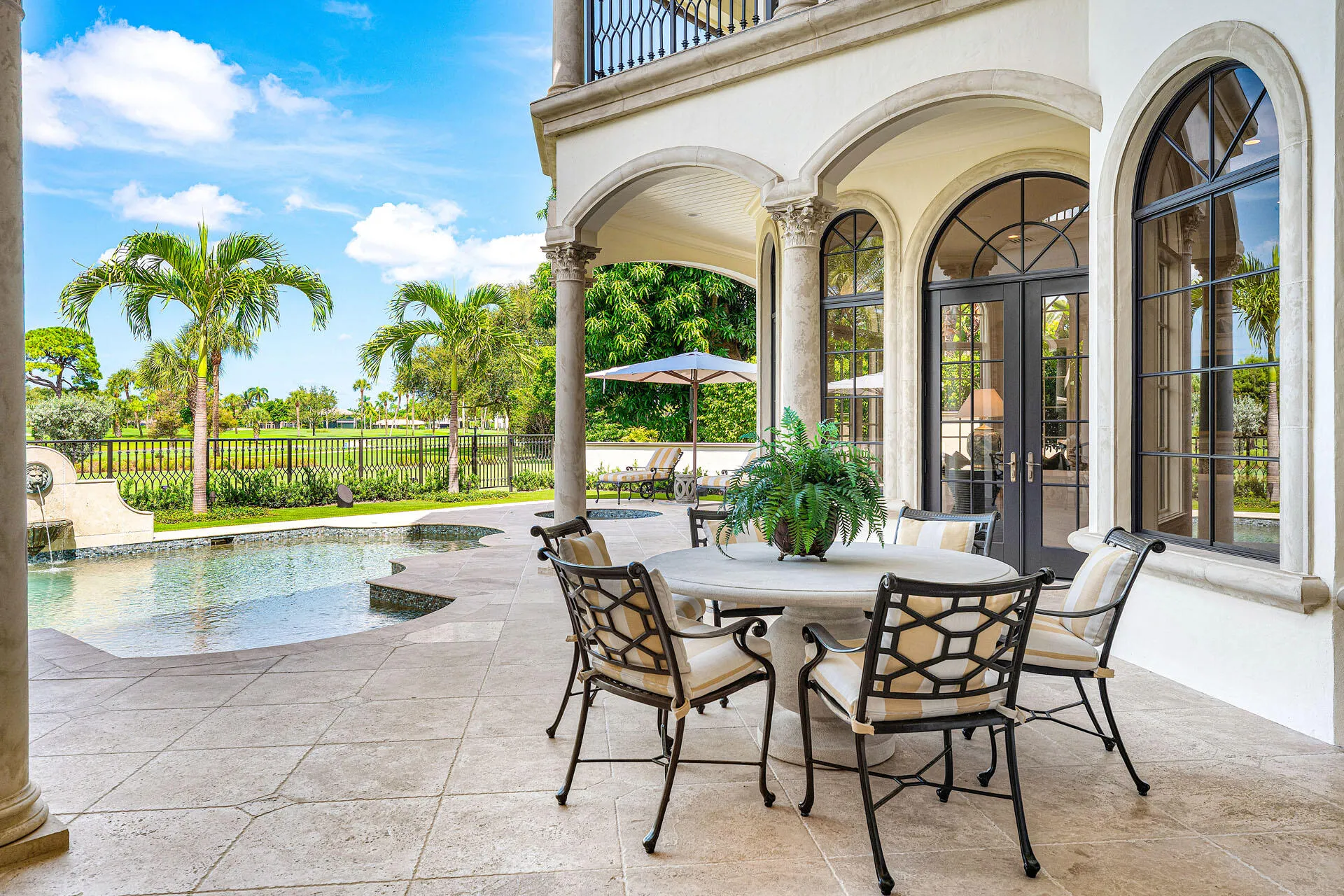 2055_Royal_Palm_Way_15
