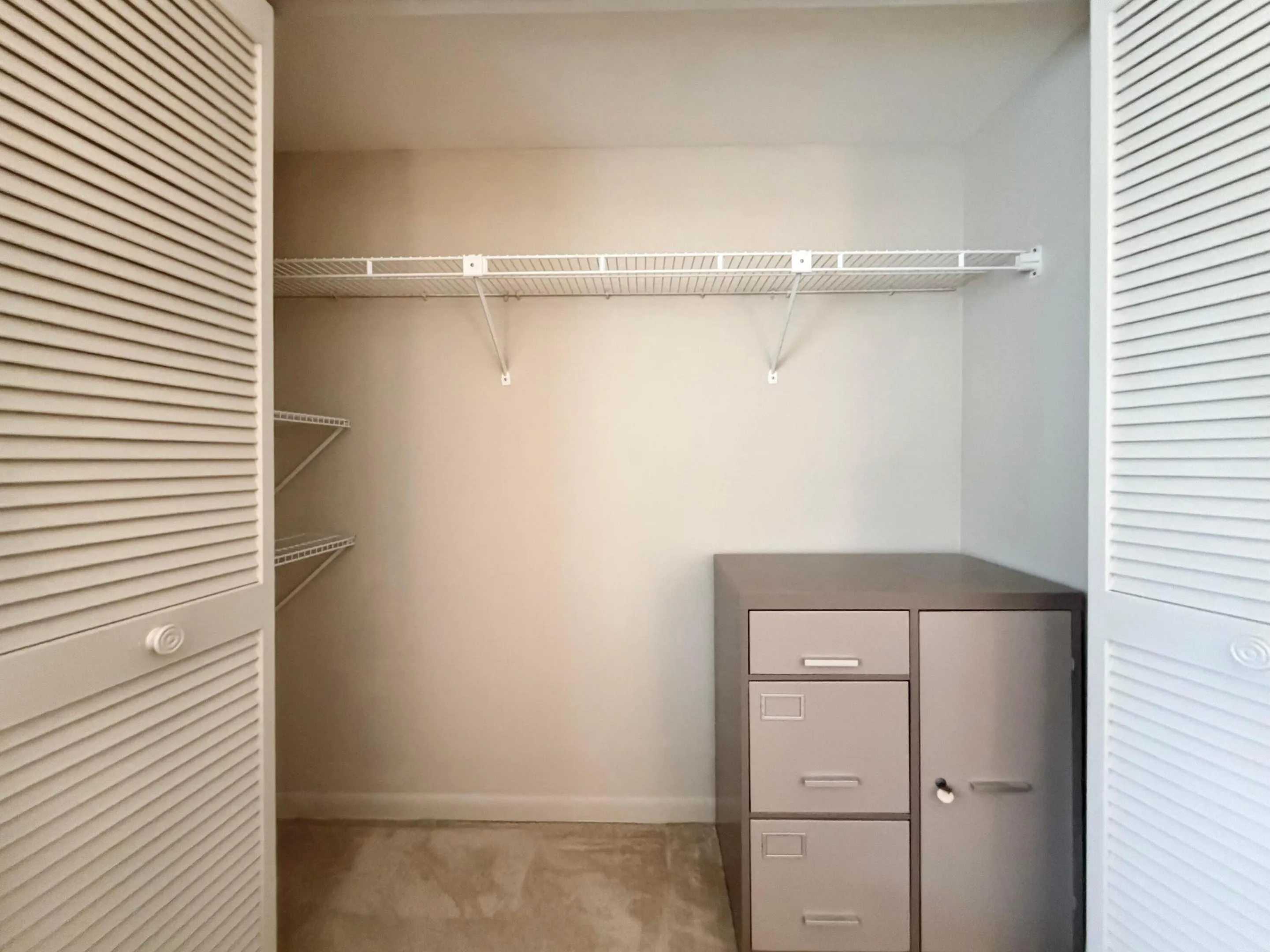 2nd Bedroom Closet