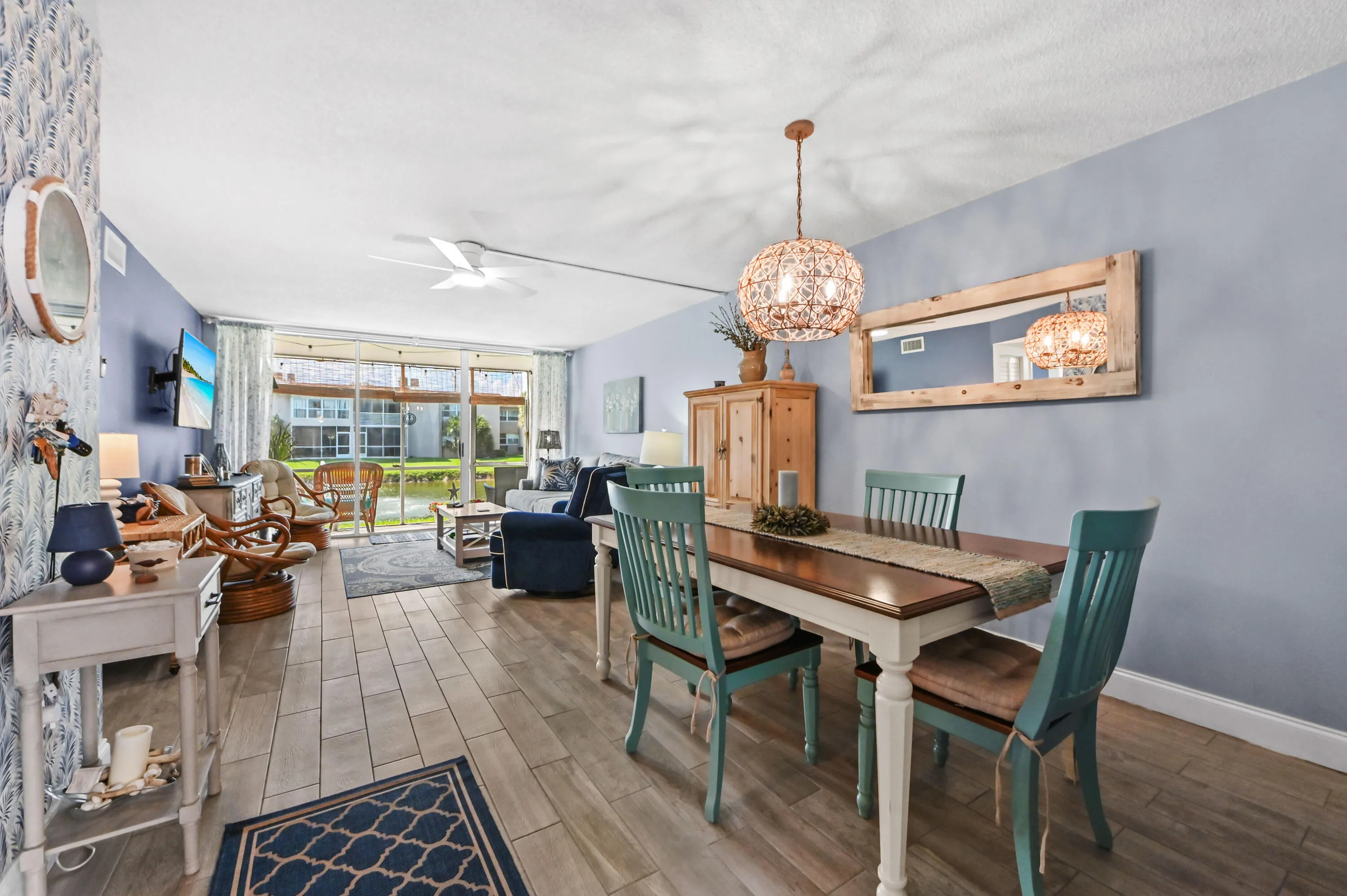 03 Dining area 01
