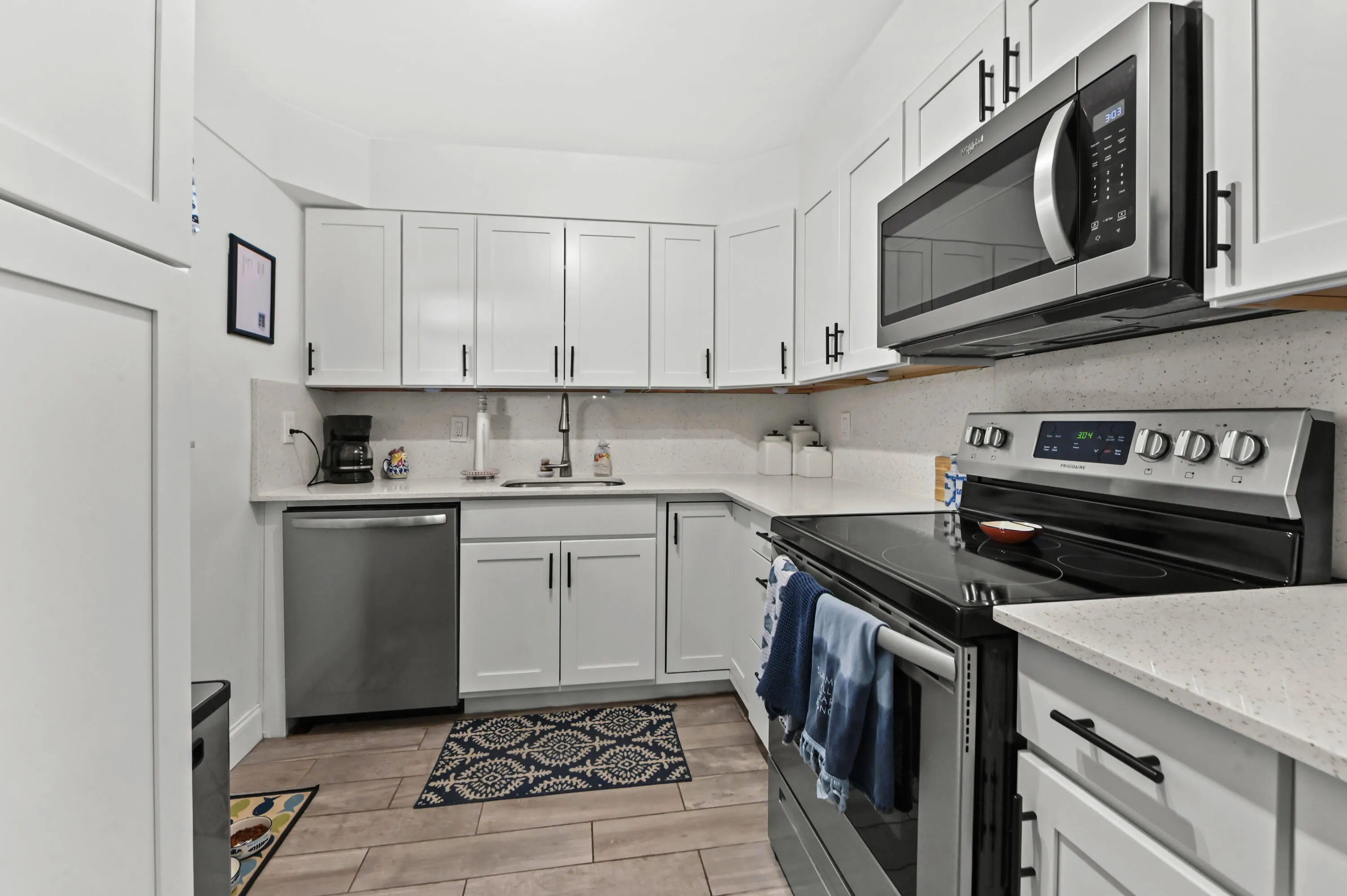 07 Kitchen 02