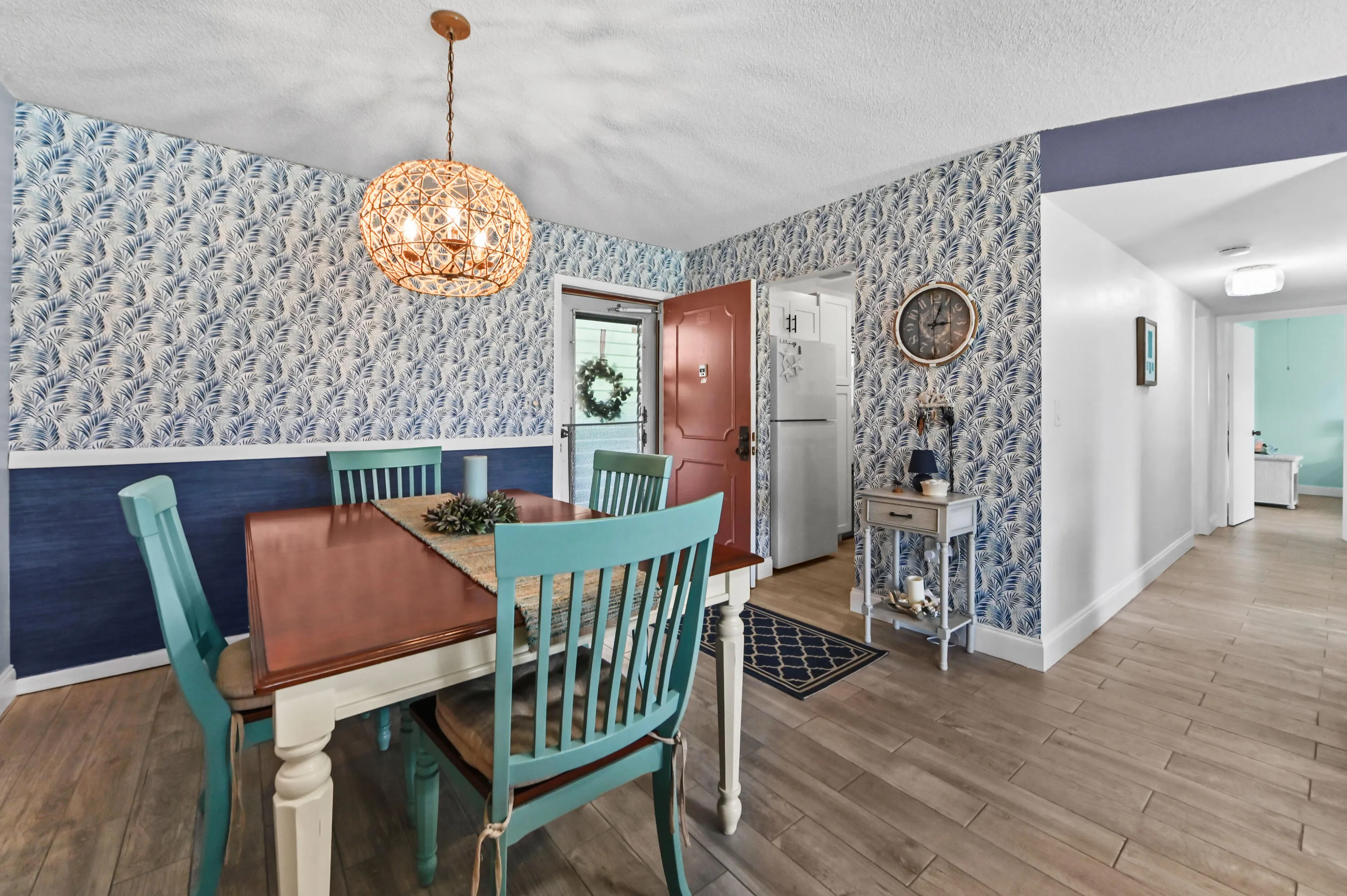 05 Dining area 03