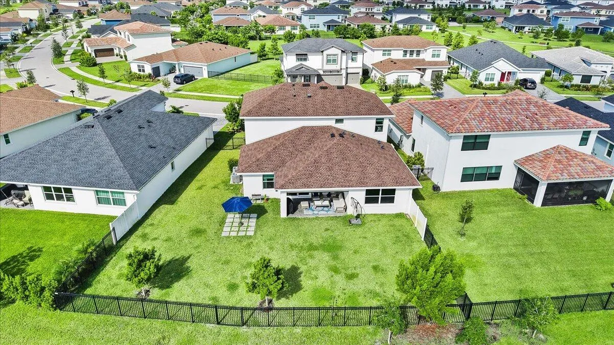 Property photo 43