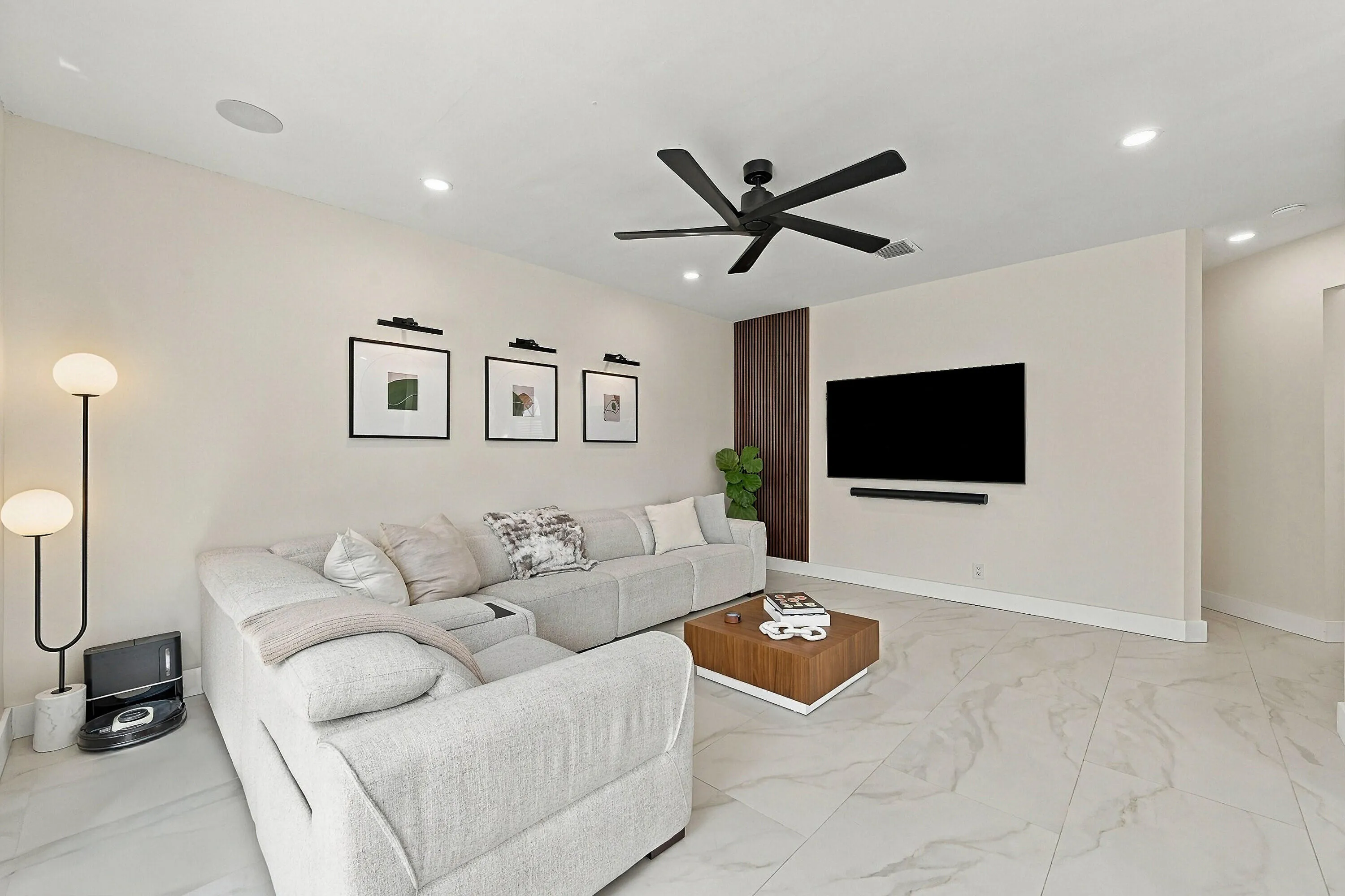 13_stl_6109_with_tv