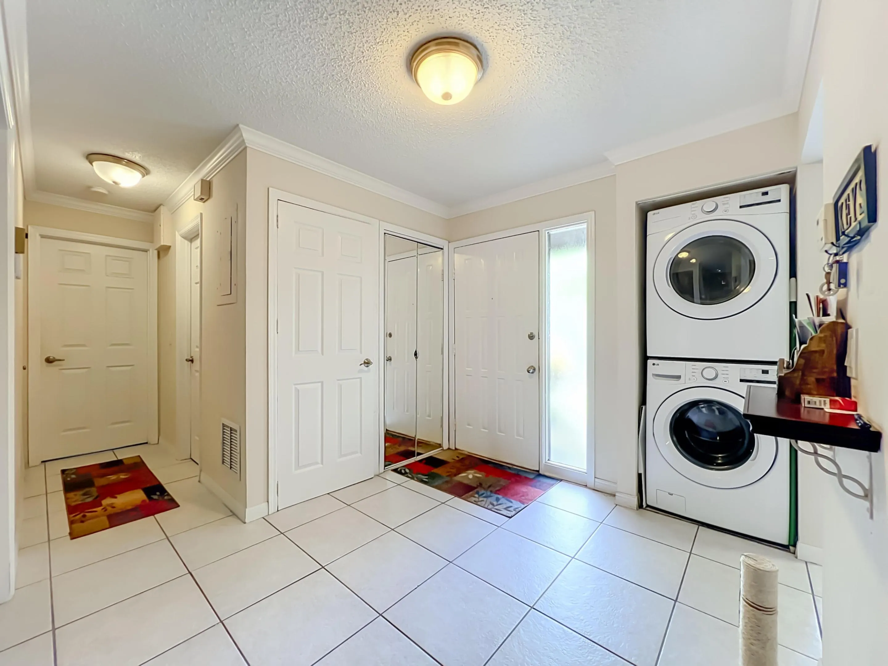 281 Amber Court-15